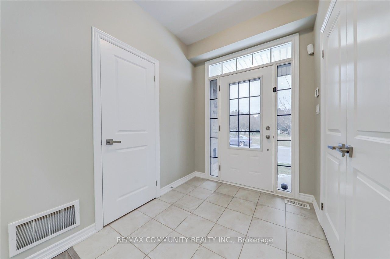 2 Drayton Avenue