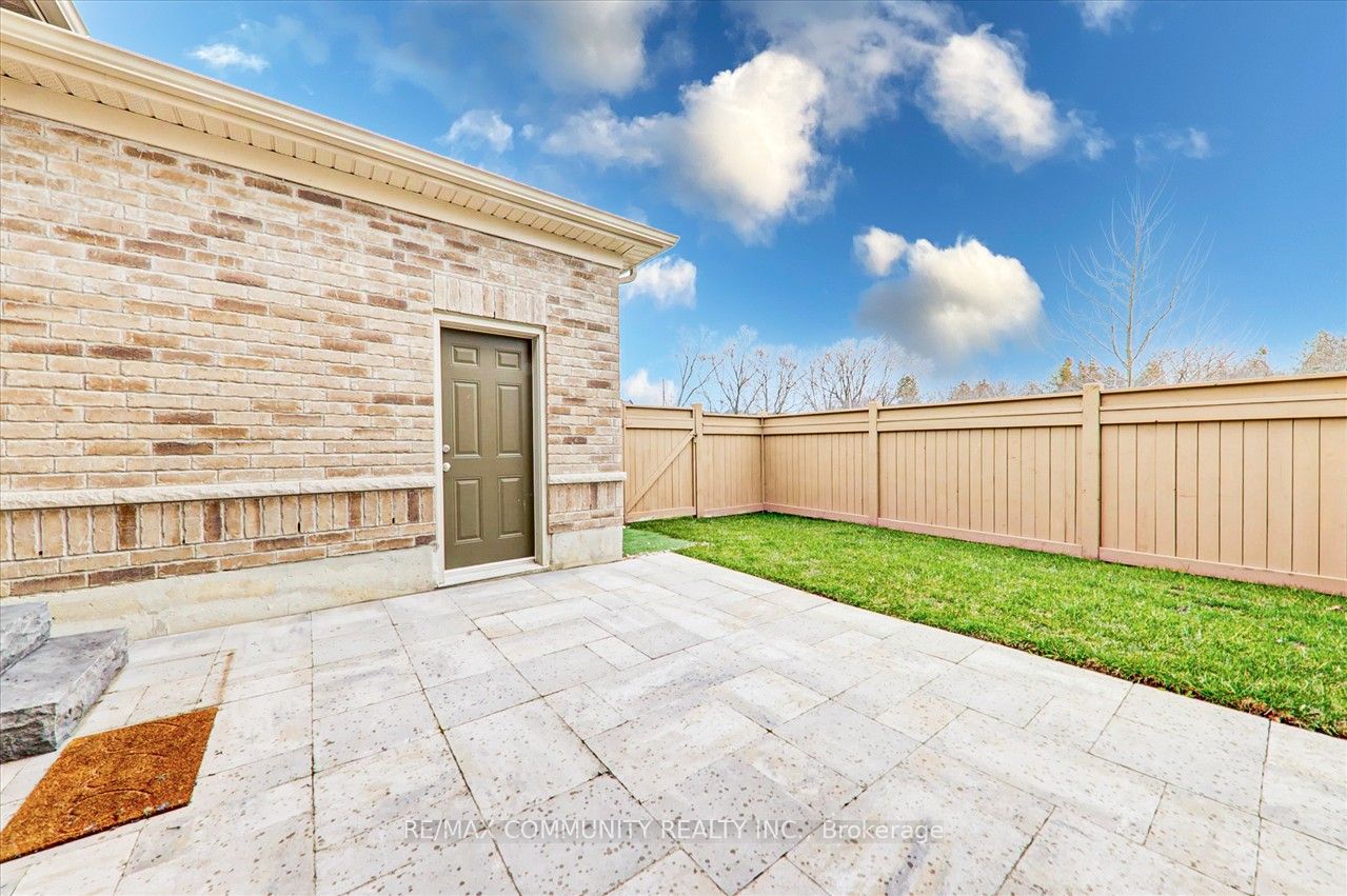 2 Drayton Avenue