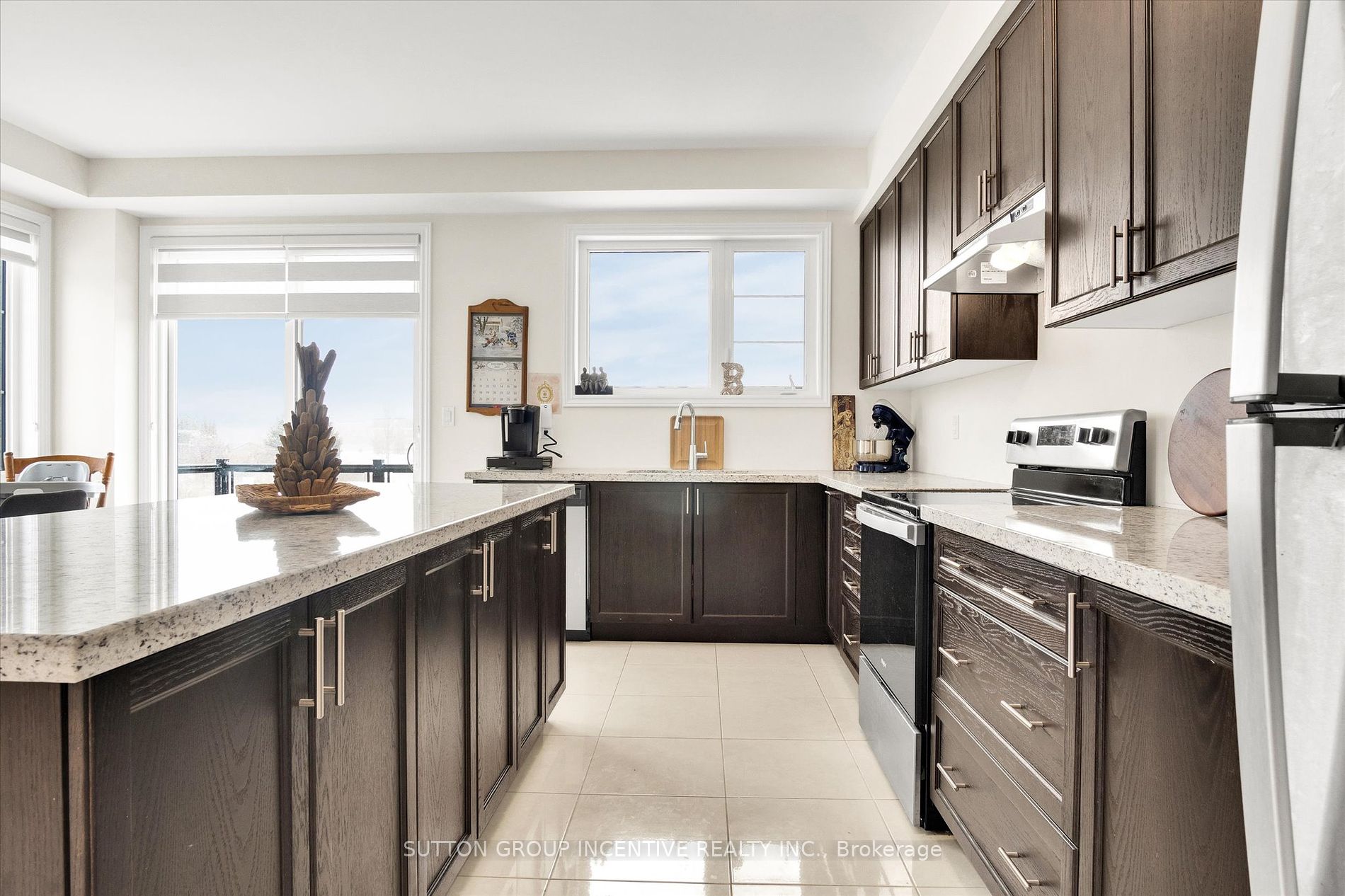 25 Lake Trail Way