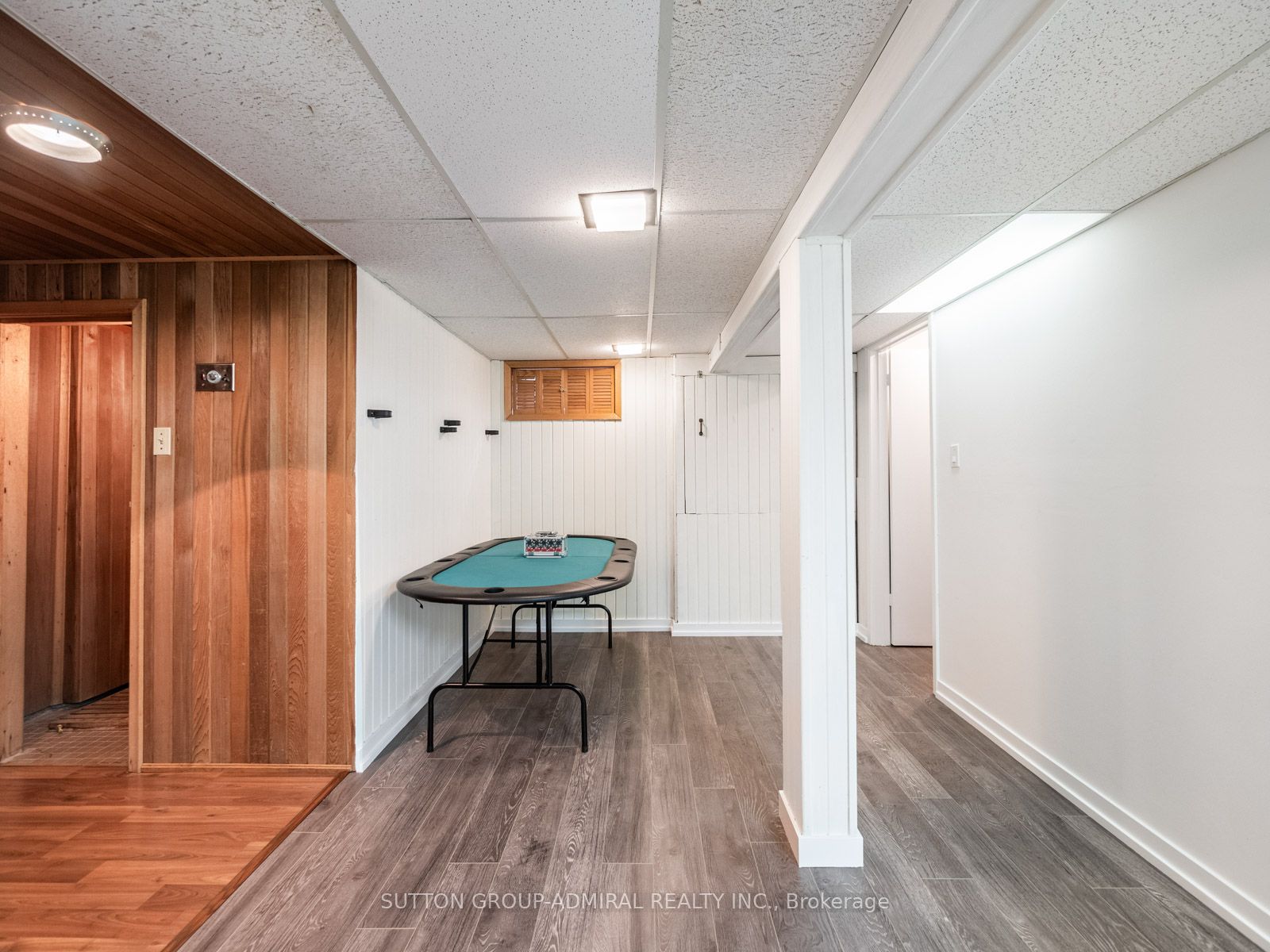 1934 Malden Cres