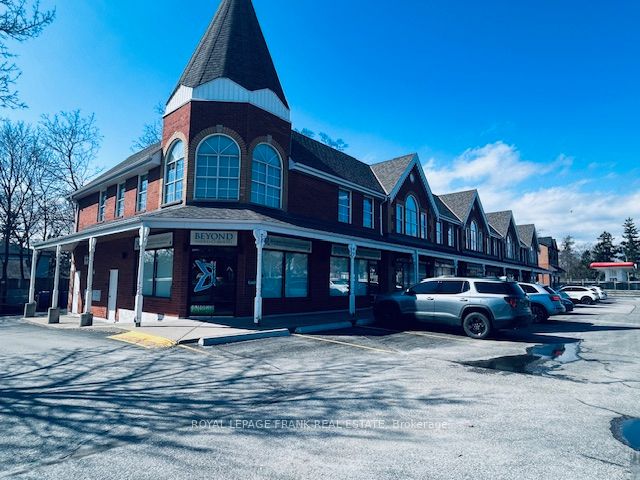 1032 Brock St S, #8