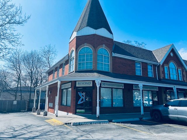 1032 Brock St S, #8
