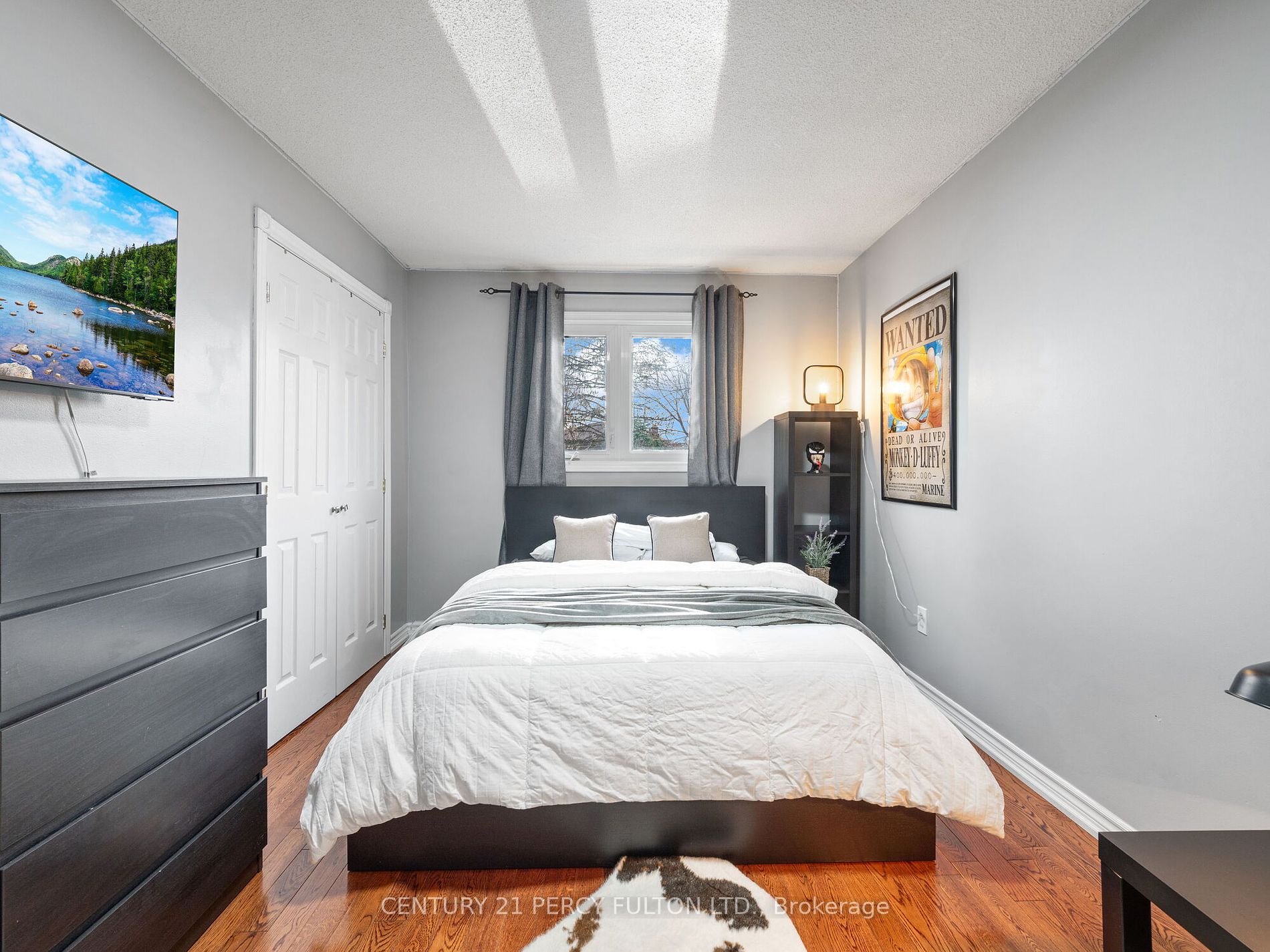 1209 Cedarcroft Cres