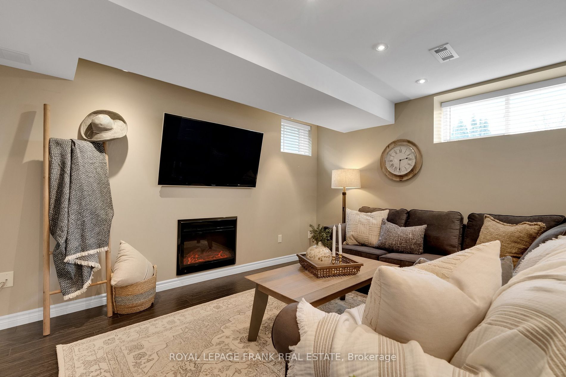 1 Endeavour Crt