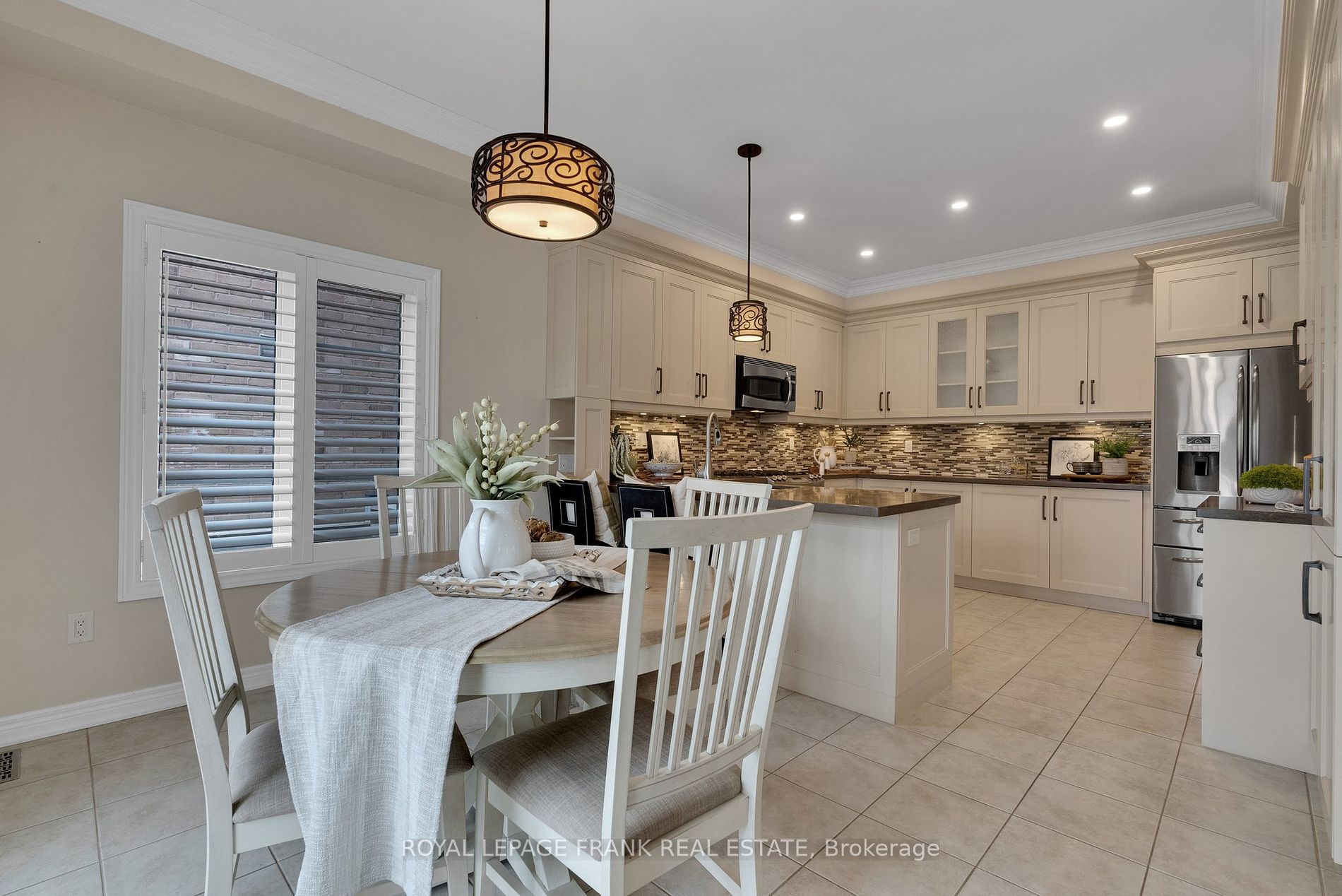 1 Endeavour Crt