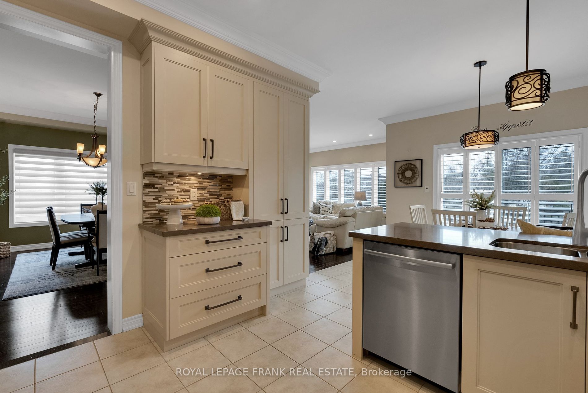 1 Endeavour Crt