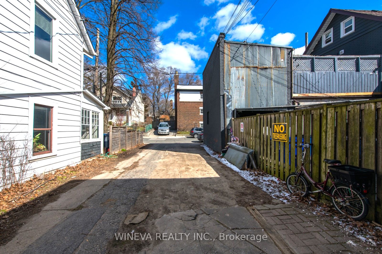 106 Willow Ave