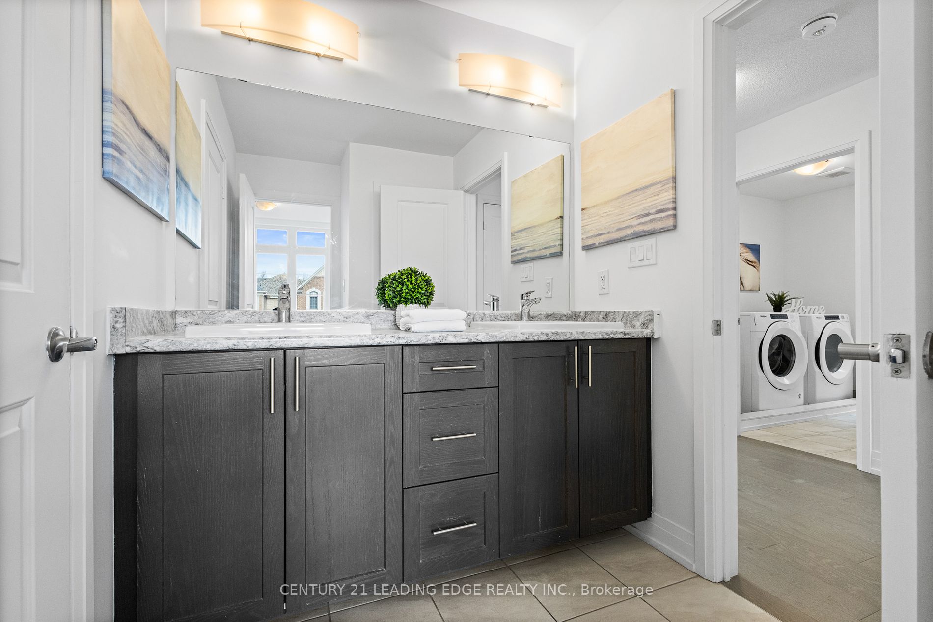 21 Blenheim Circ