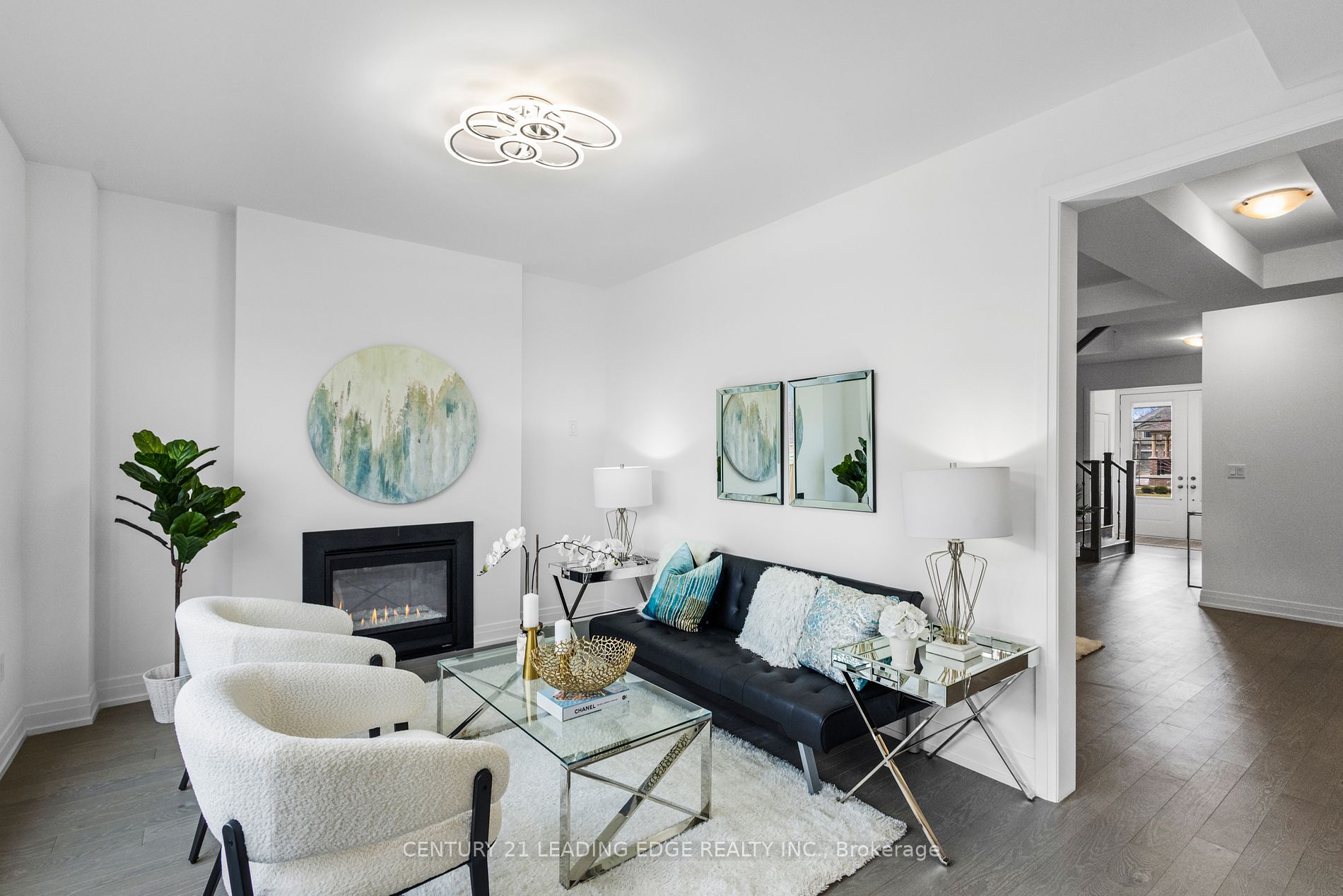 21 Blenheim Circ