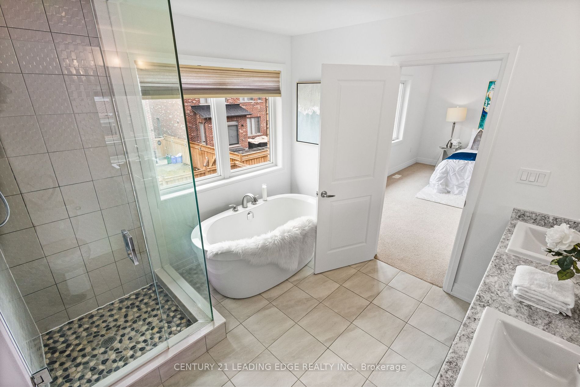 21 Blenheim Circ