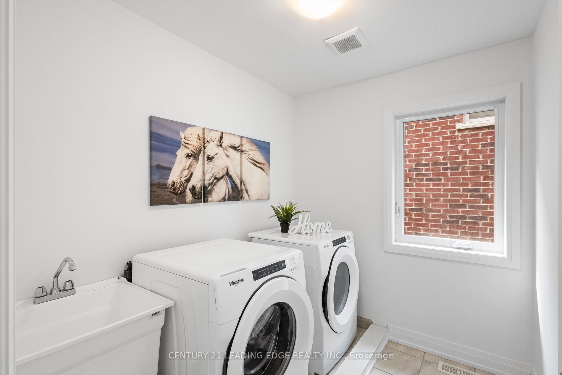 21 Blenheim Circ