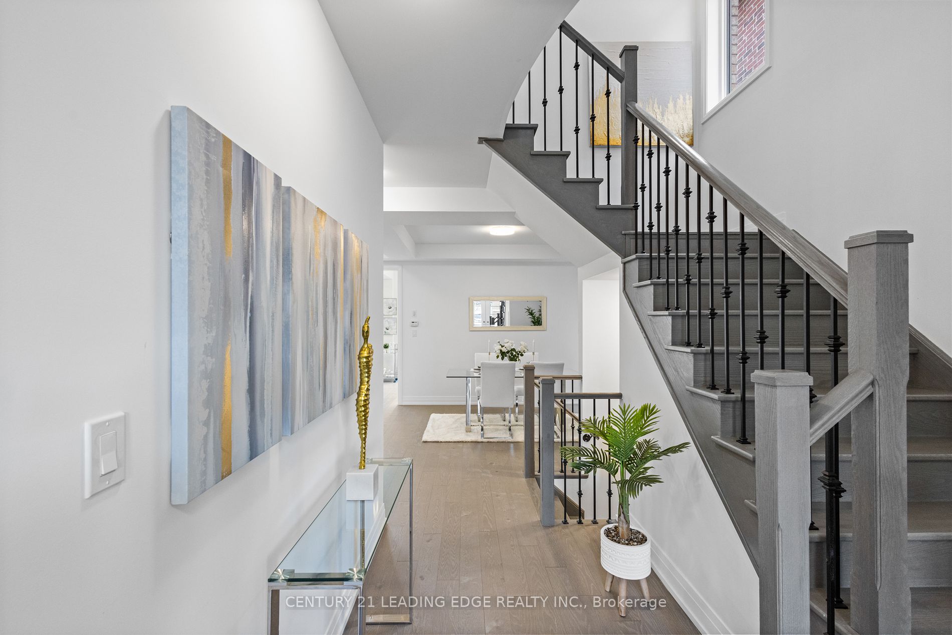 21 Blenheim Circ