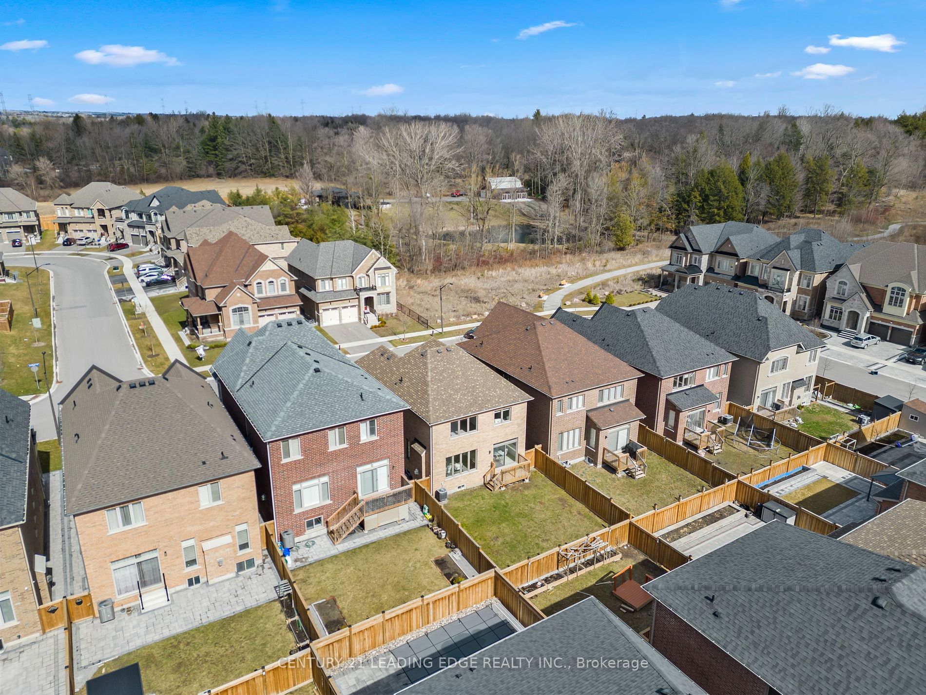 21 Blenheim Circ