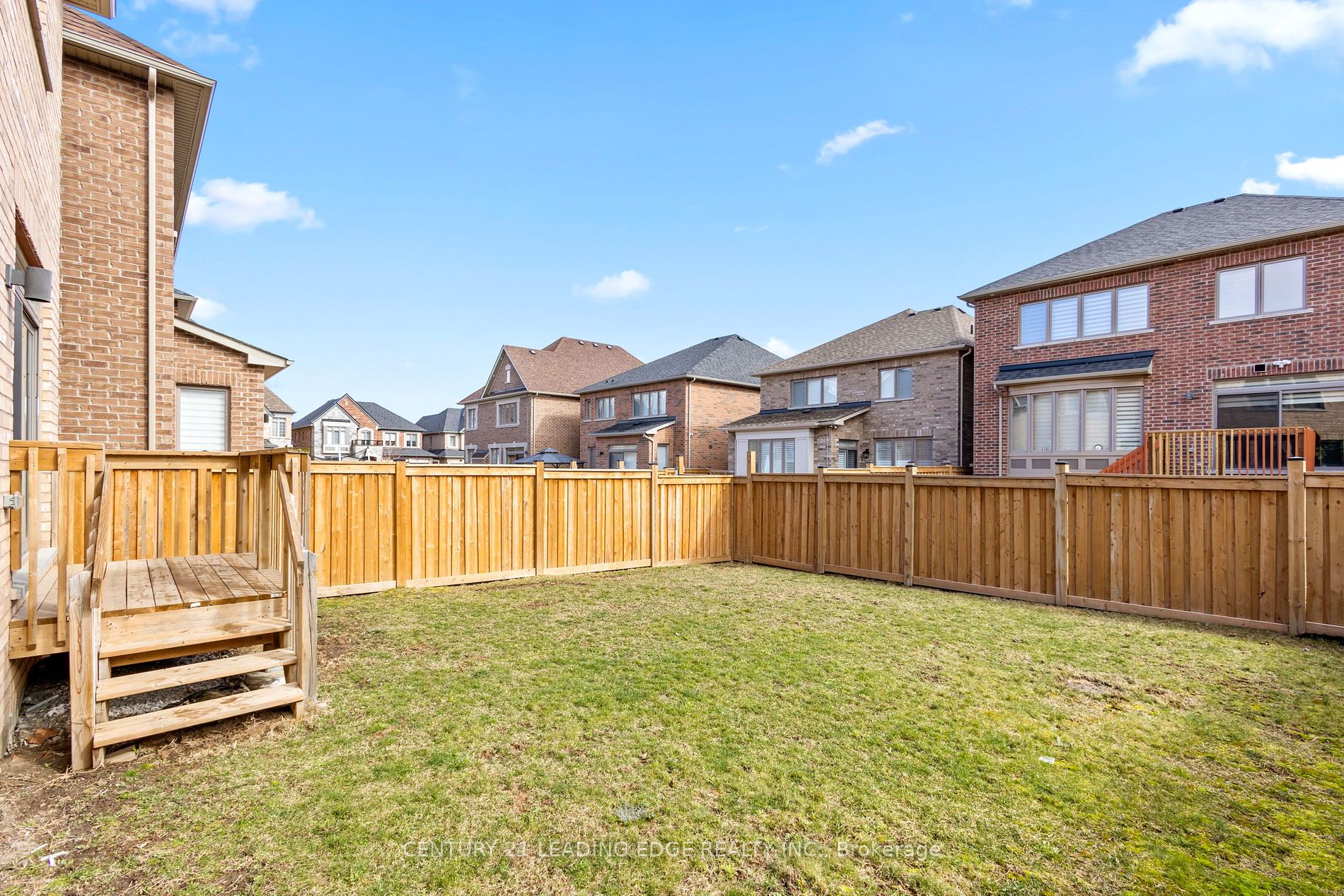 21 Blenheim Circ