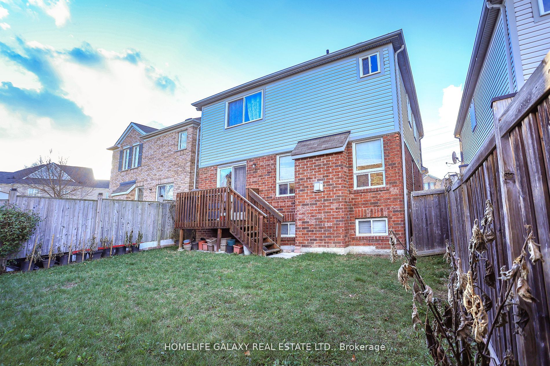 41 Atherton Ave