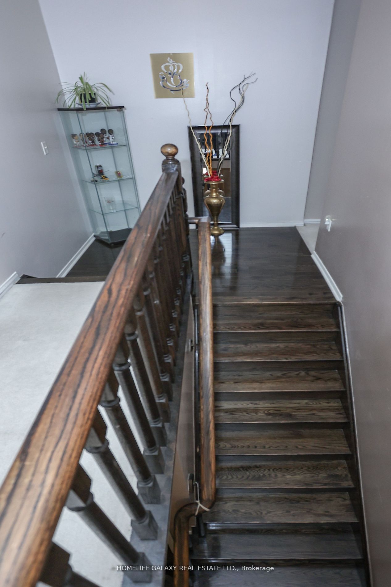 41 Atherton Ave
