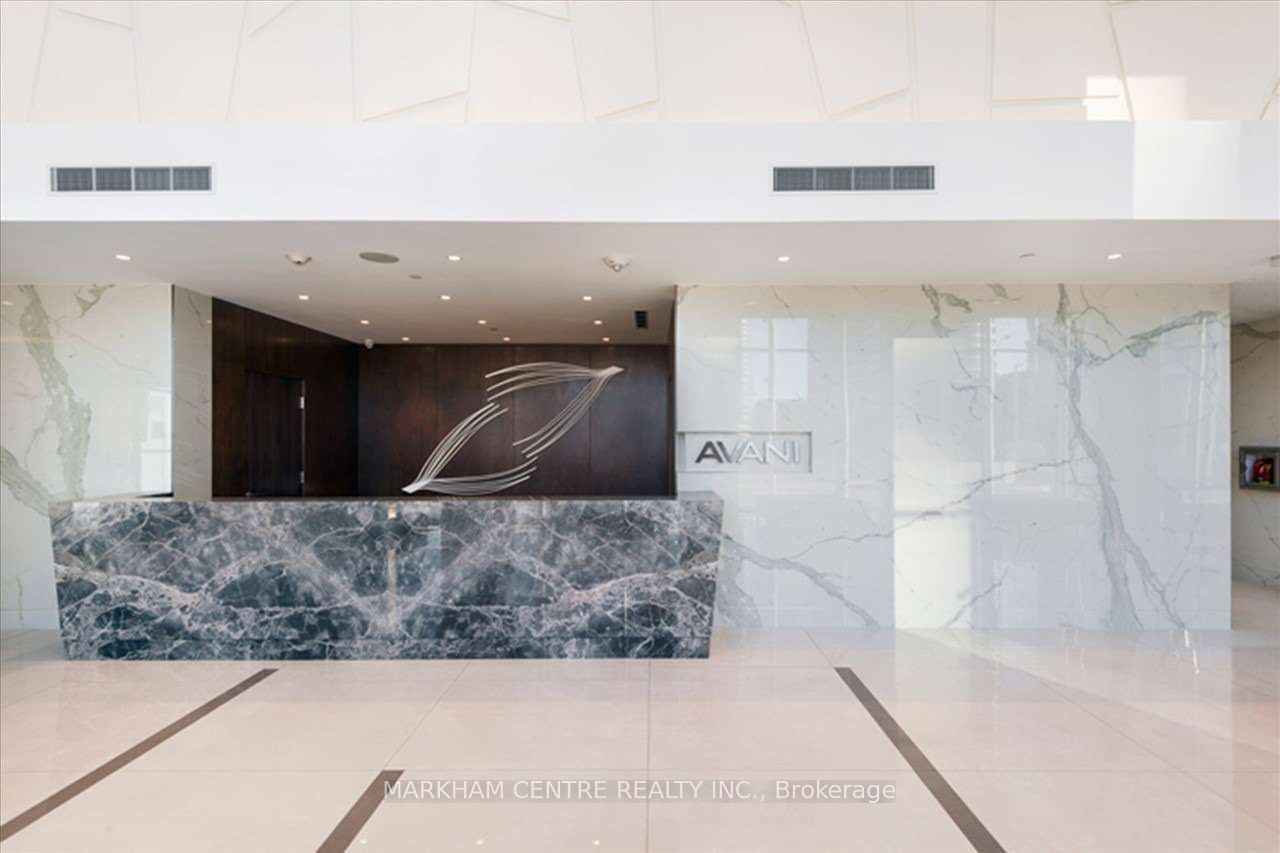 275 Village Green Sq, #2916