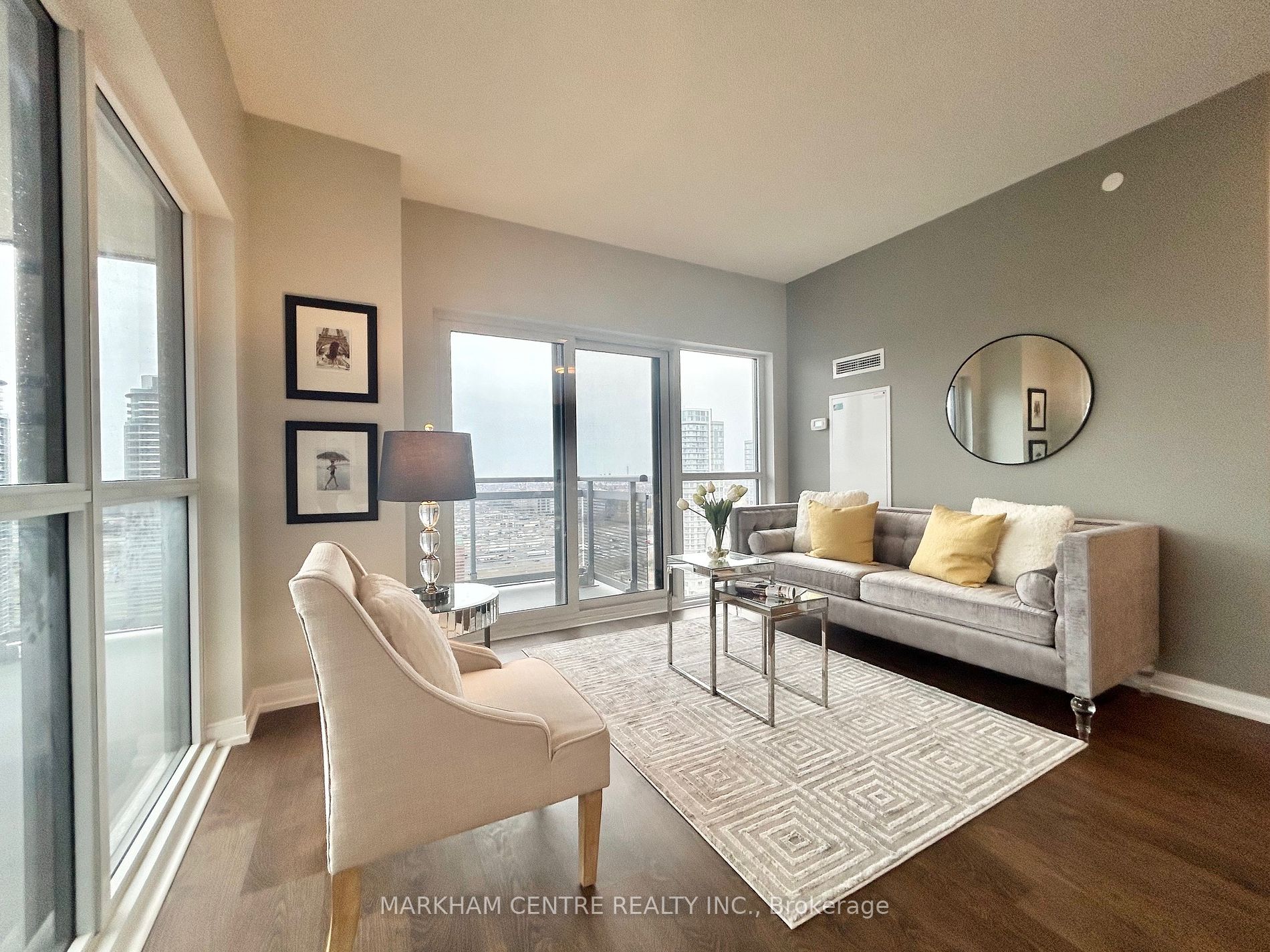 275 Village Green Sq, #2916