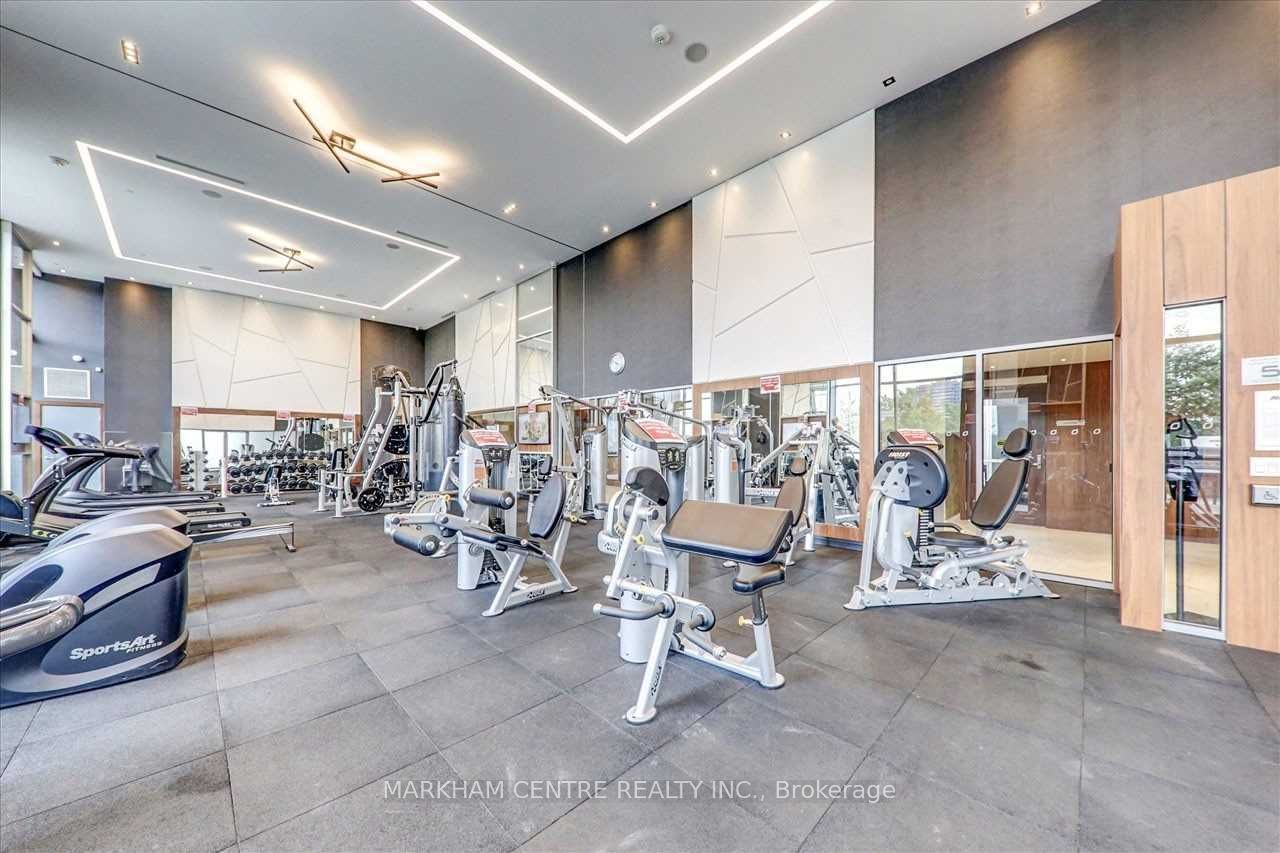 275 Village Green Sq, #2916