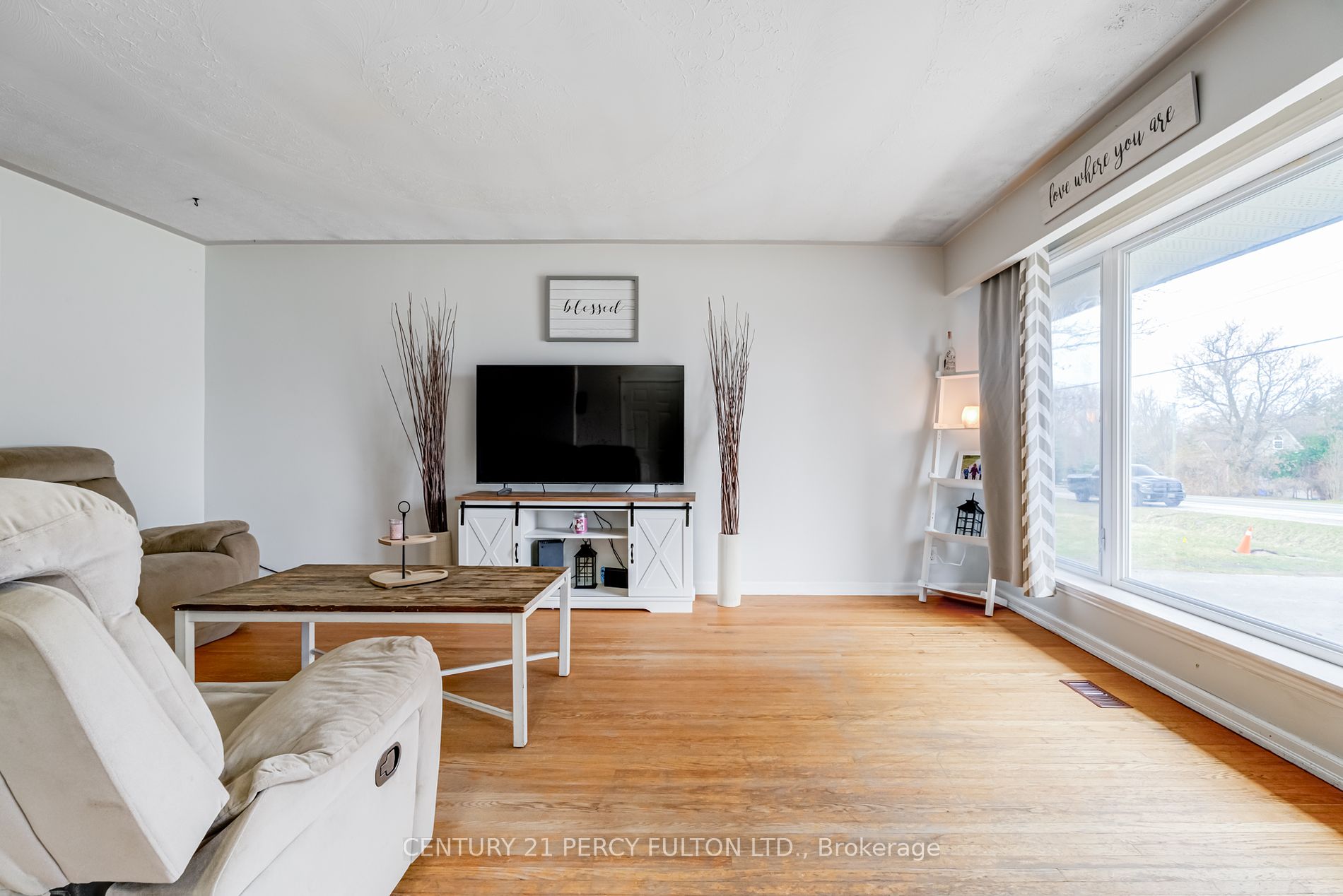 3515 Simcoe St N