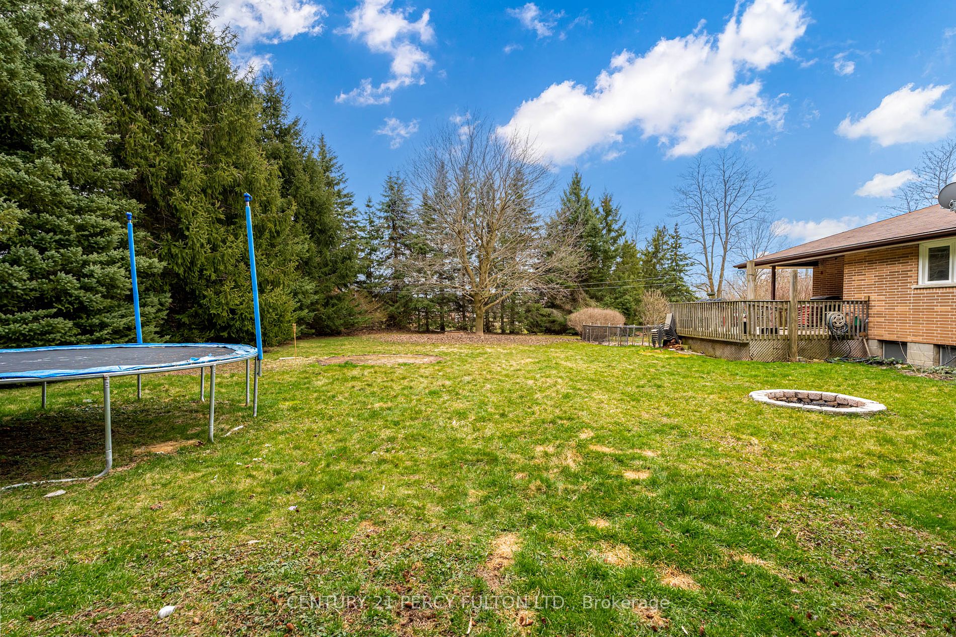 3515 Simcoe St N