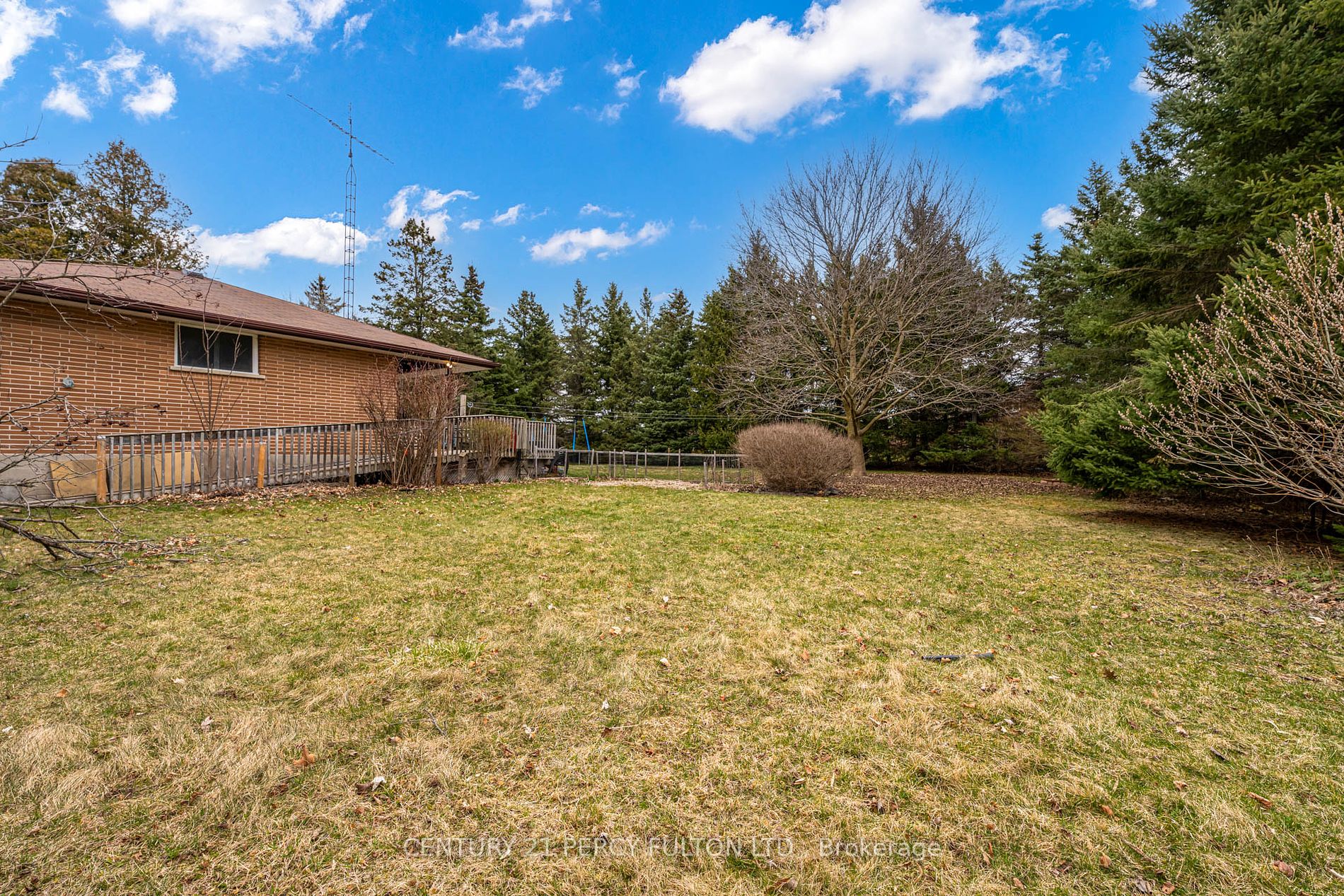 3515 Simcoe St N
