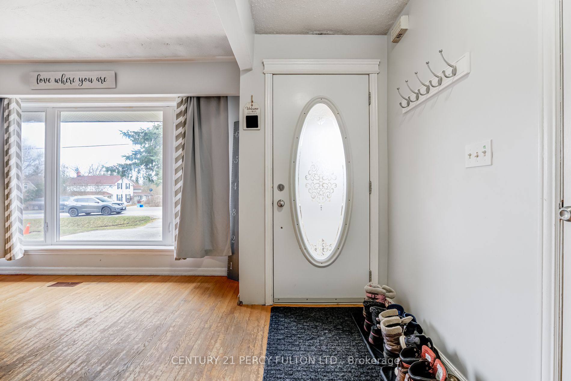 3515 Simcoe St N