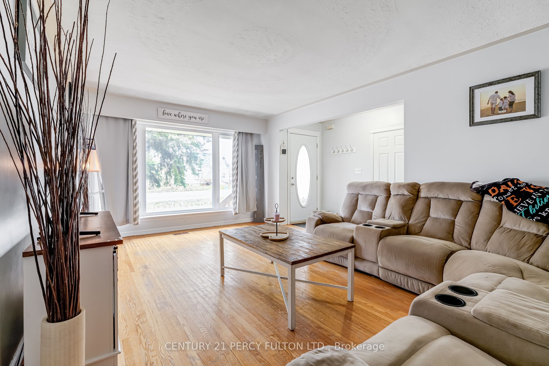 3515 Simcoe St N