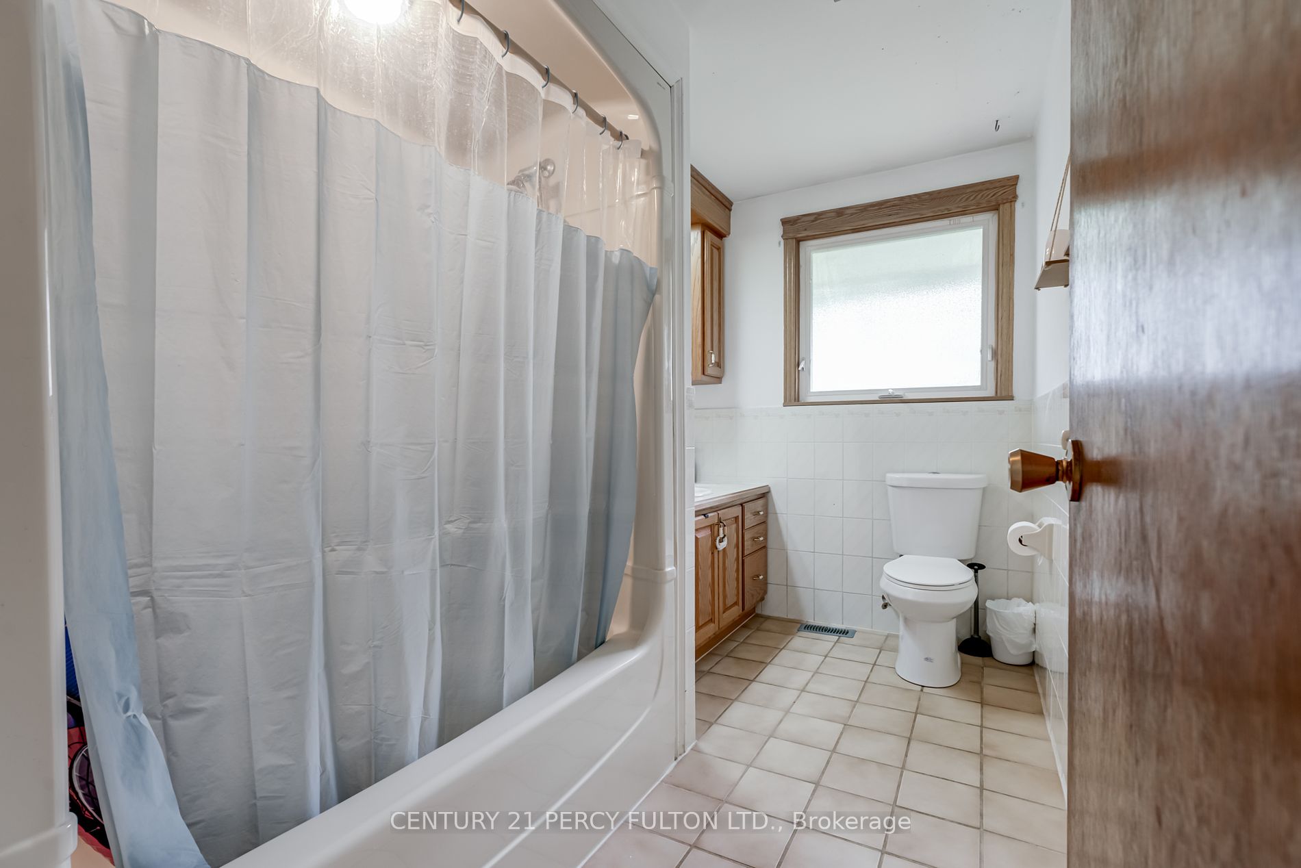 3515 Simcoe St N