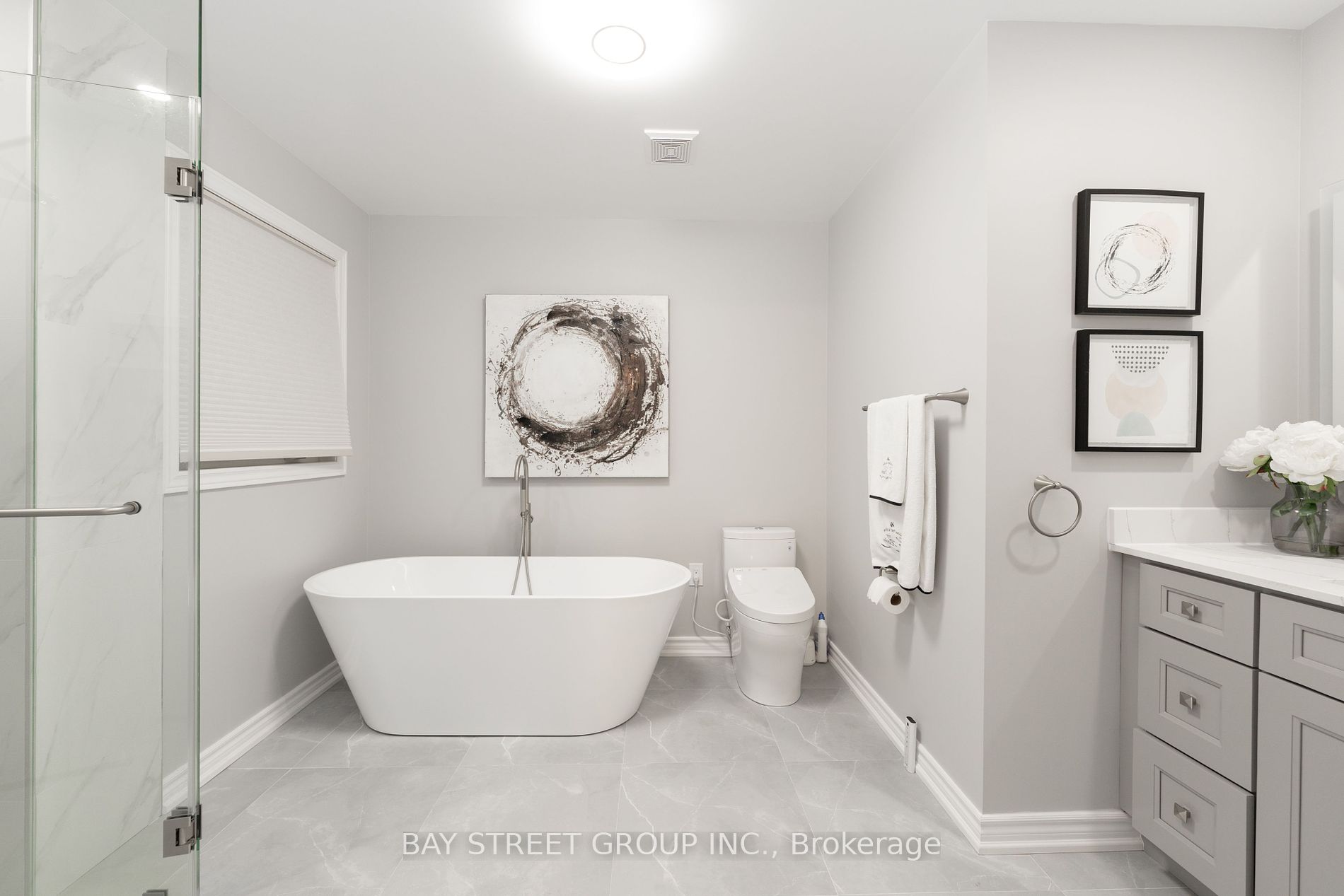 11 Luce Dr