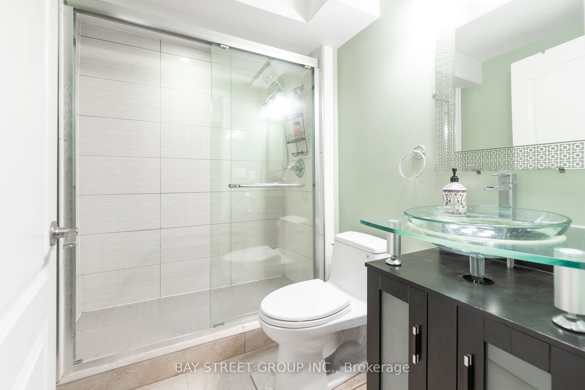 11 Luce Dr