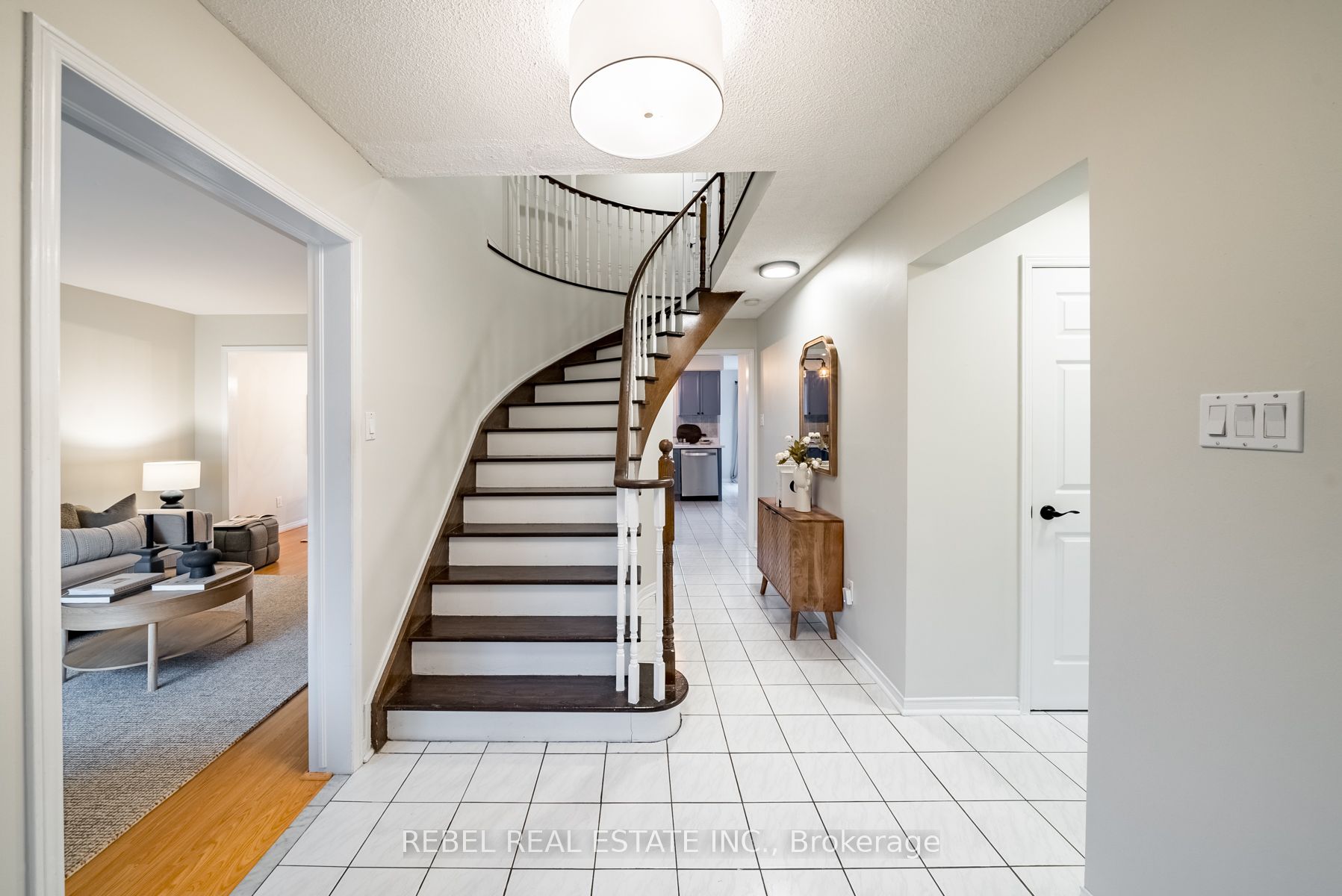 12 Croft Crt