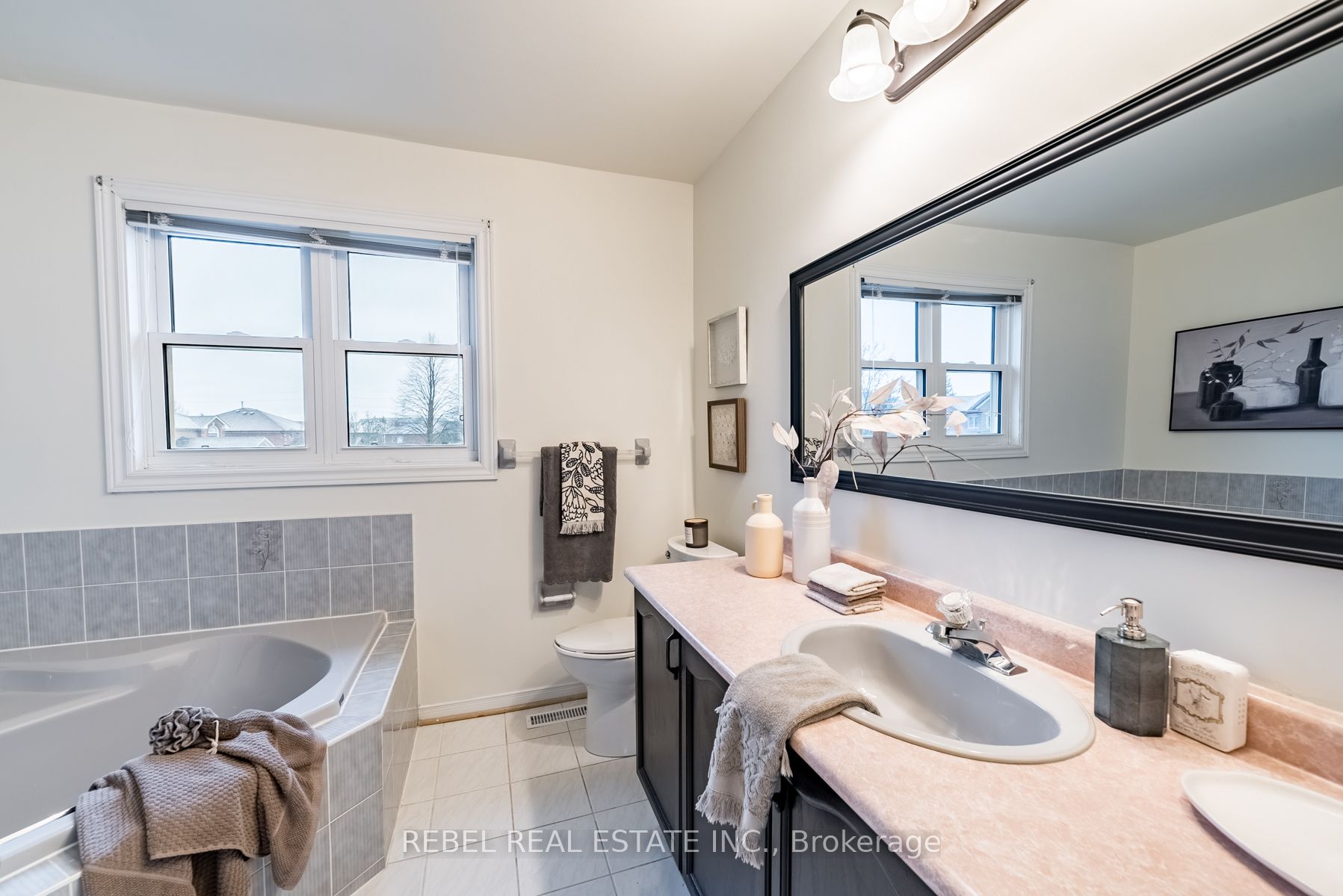 12 Croft Crt