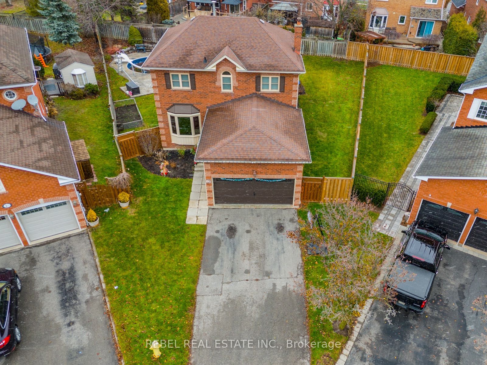 12 Croft Crt