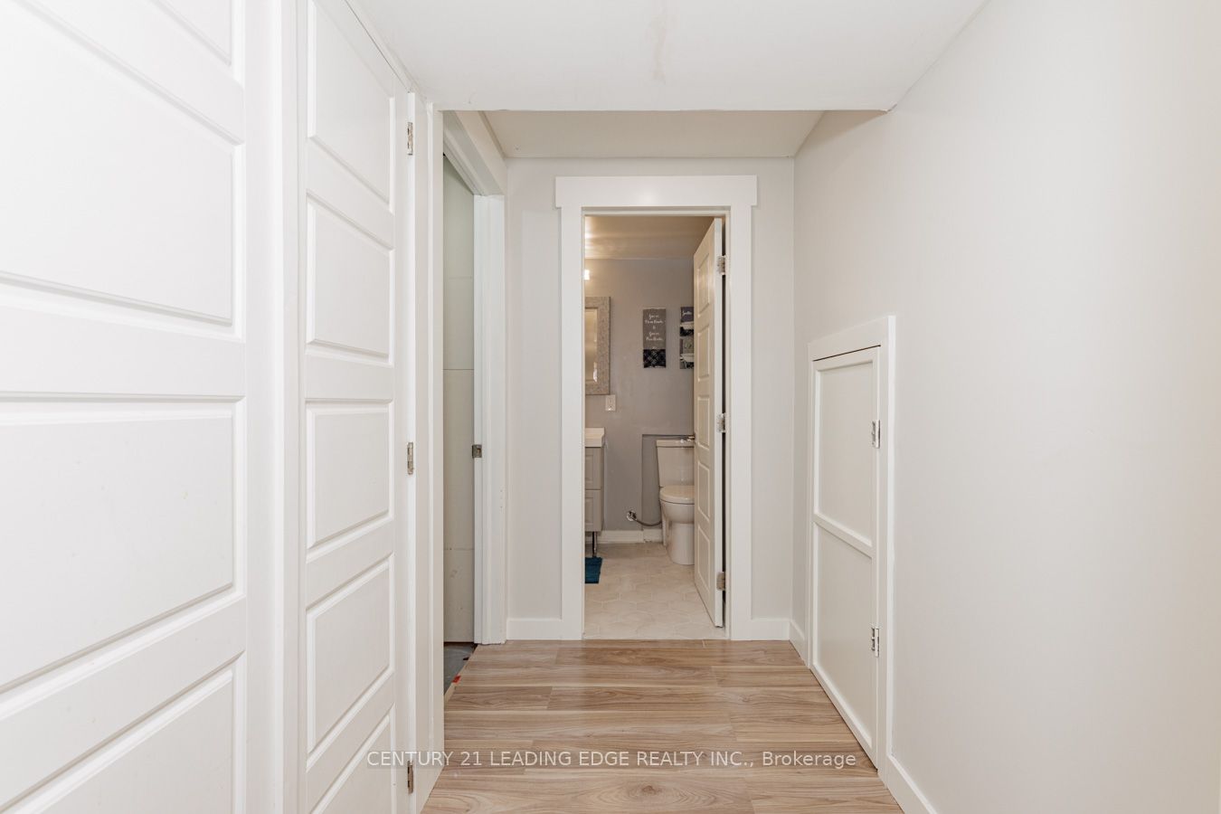 265 Surrey Dr