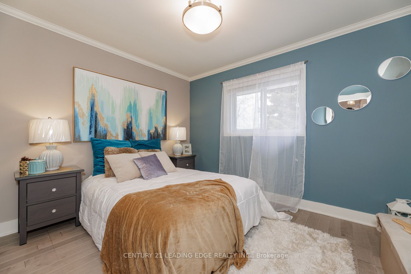 265 Surrey Dr