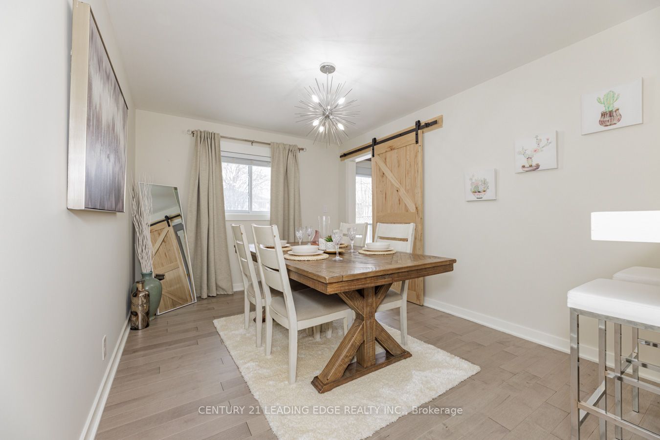 265 Surrey Dr