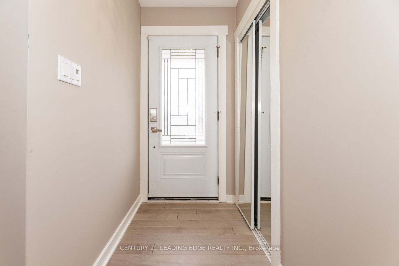 265 Surrey Dr