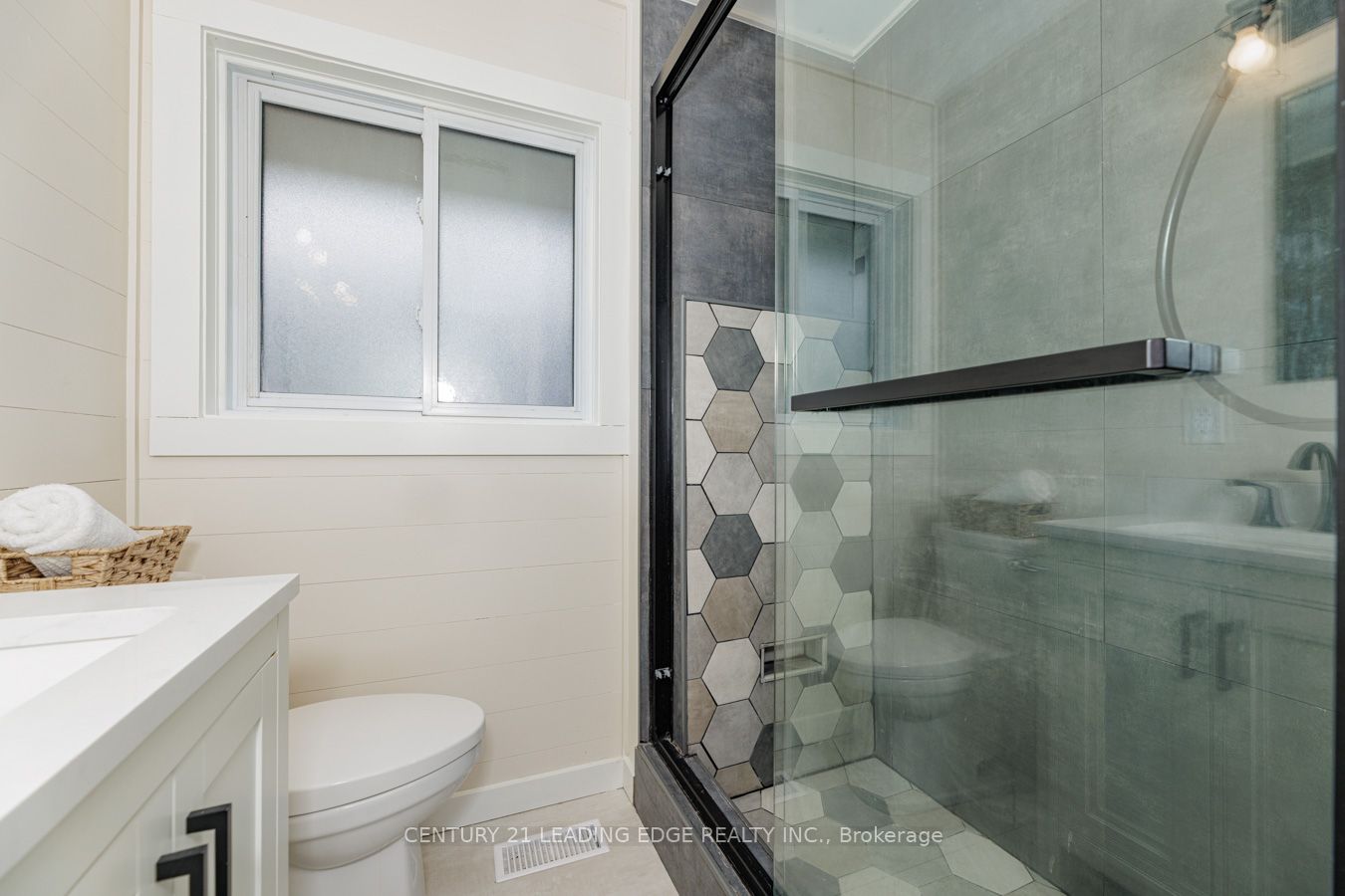265 Surrey Dr