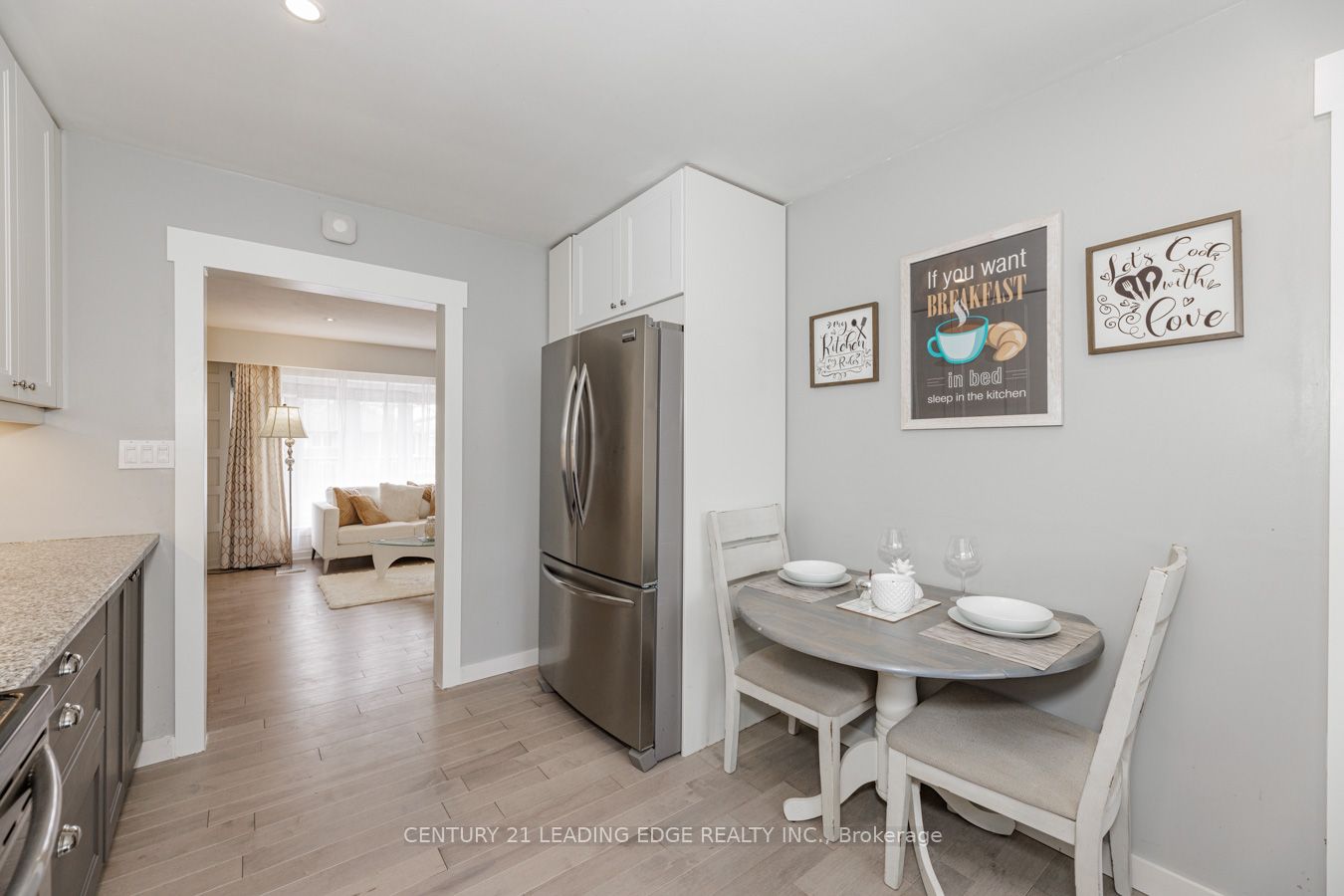 265 Surrey Dr