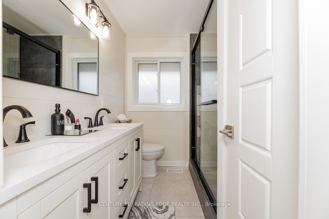 265 Surrey Dr