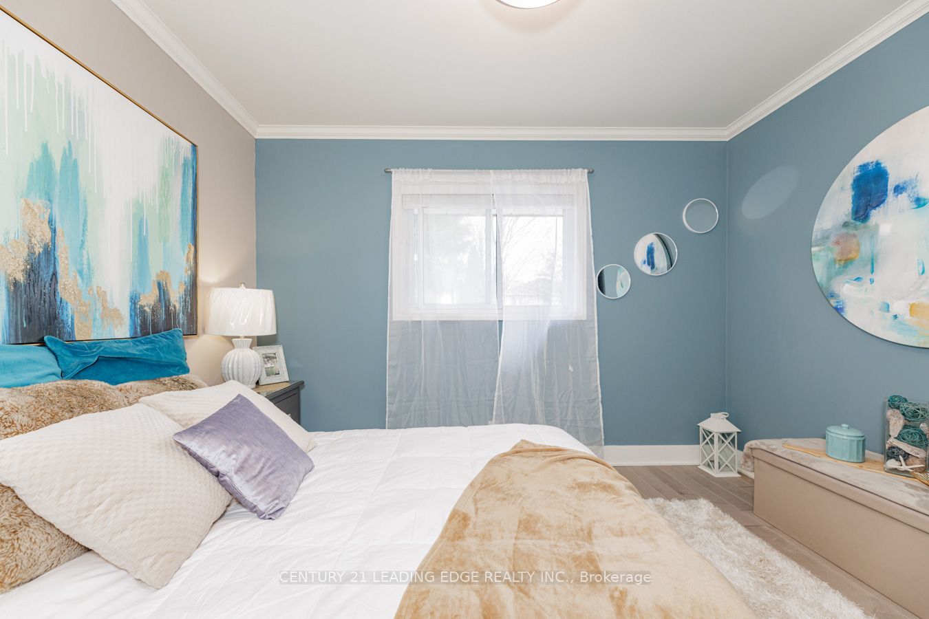 265 Surrey Dr