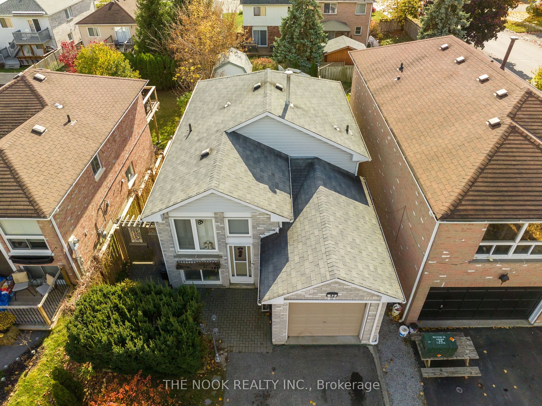42 Glanville Cres