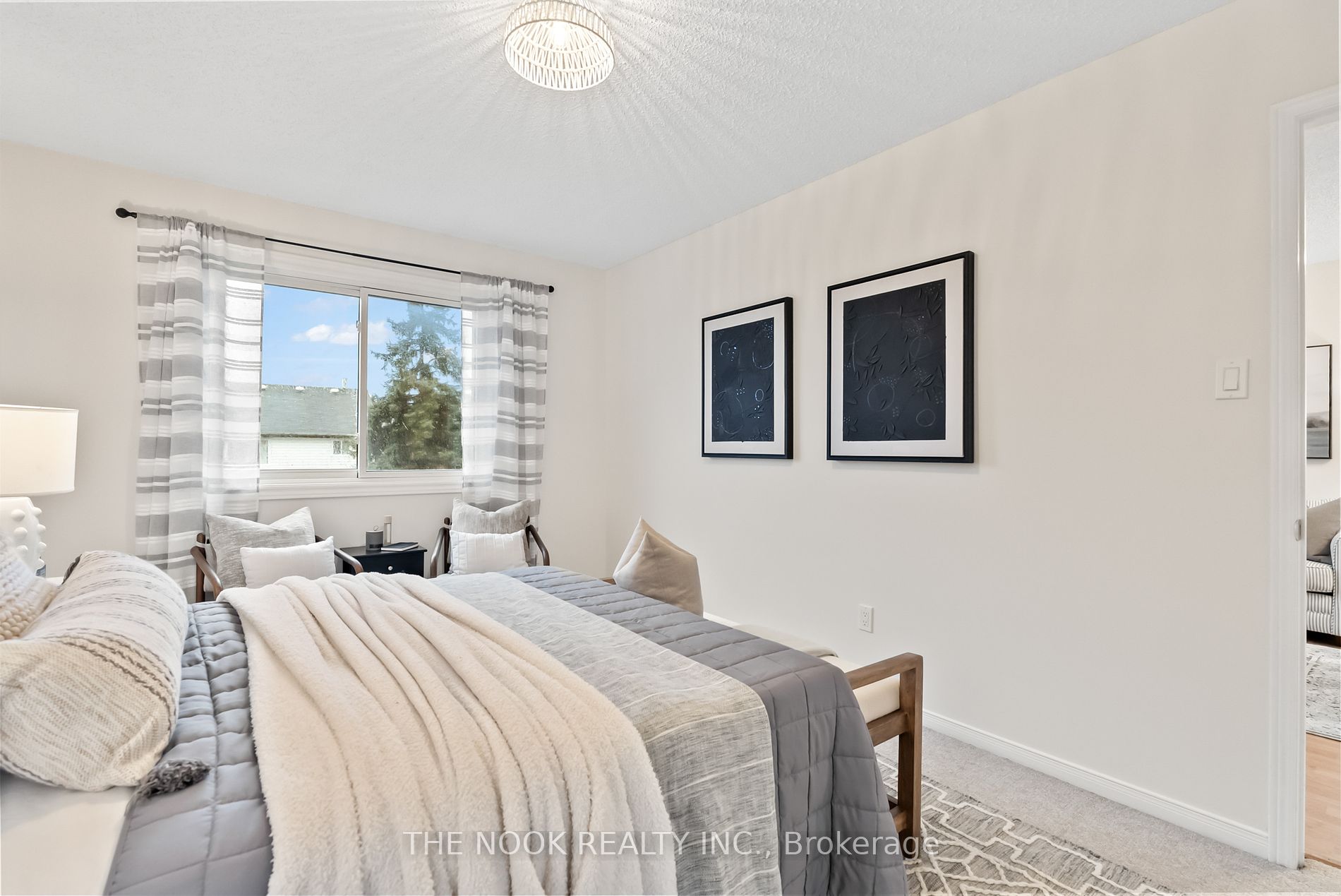 42 Glanville Cres