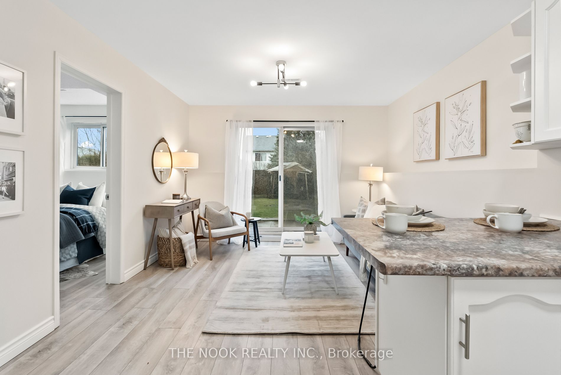 42 Glanville Cres