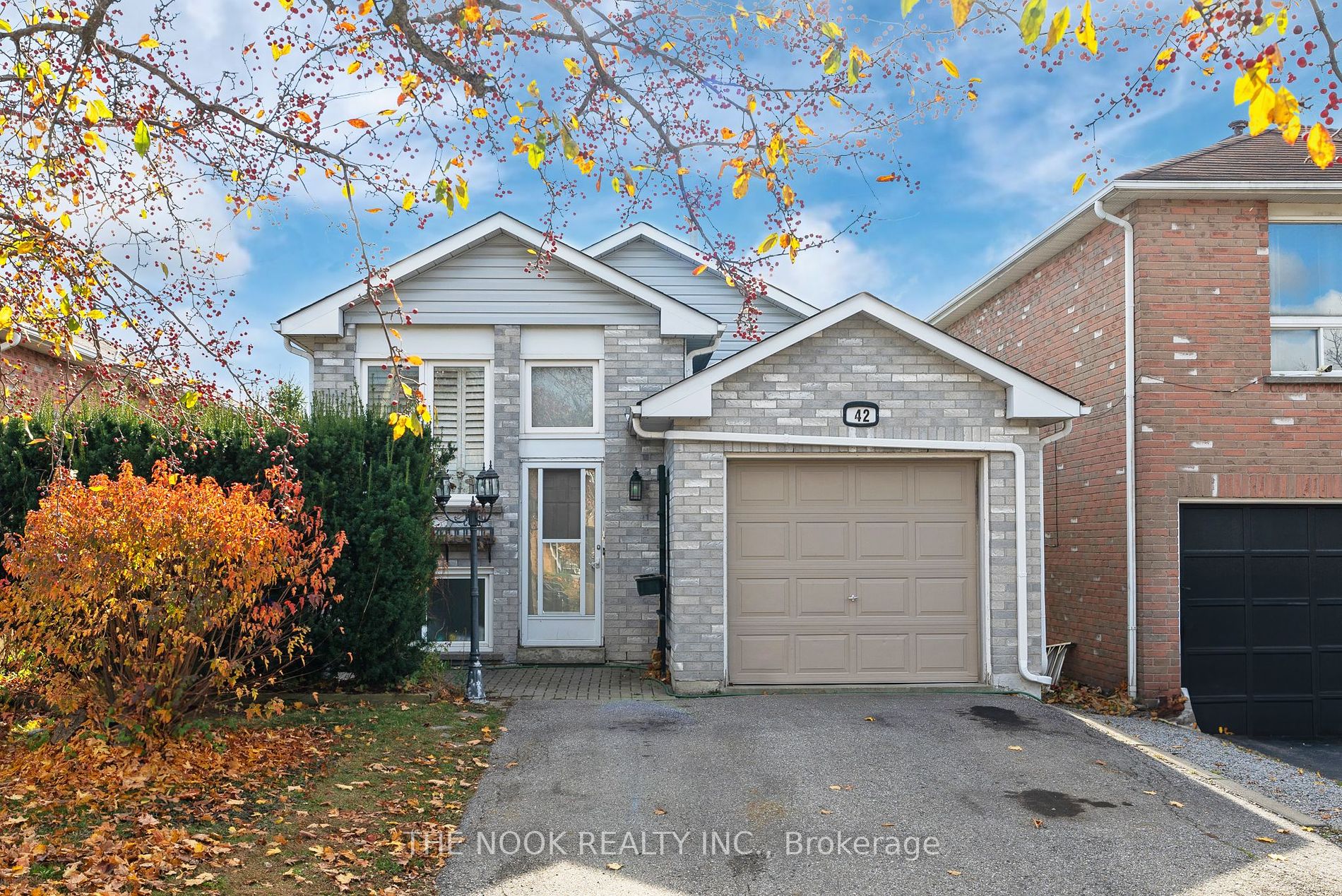 42 Glanville Cres