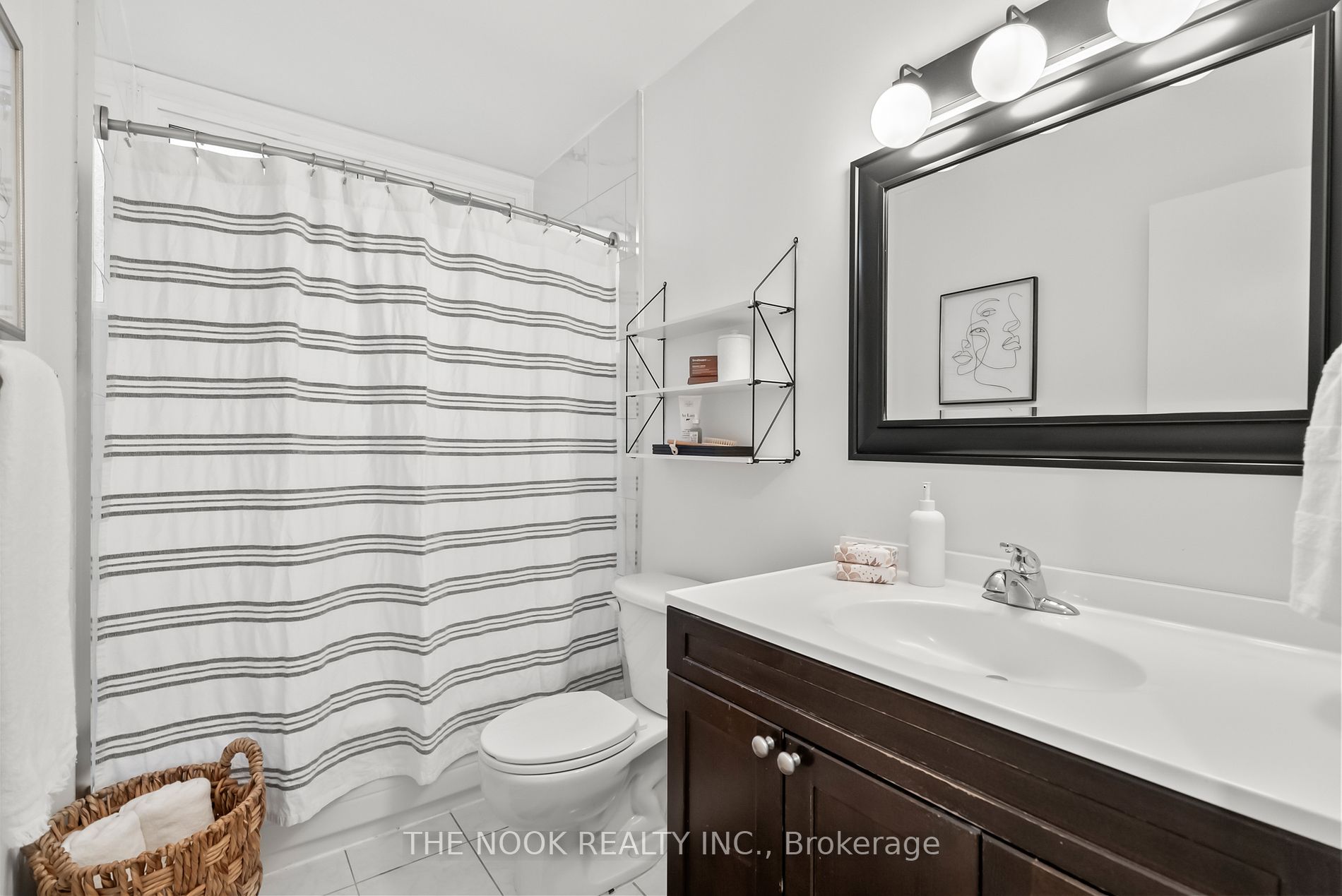 42 Glanville Cres