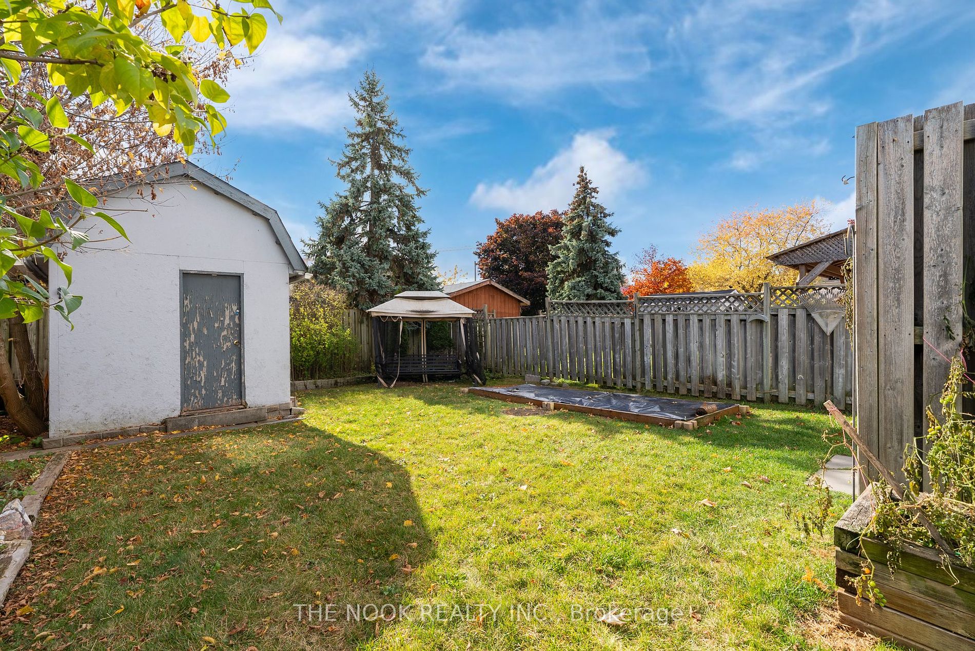 42 Glanville Cres