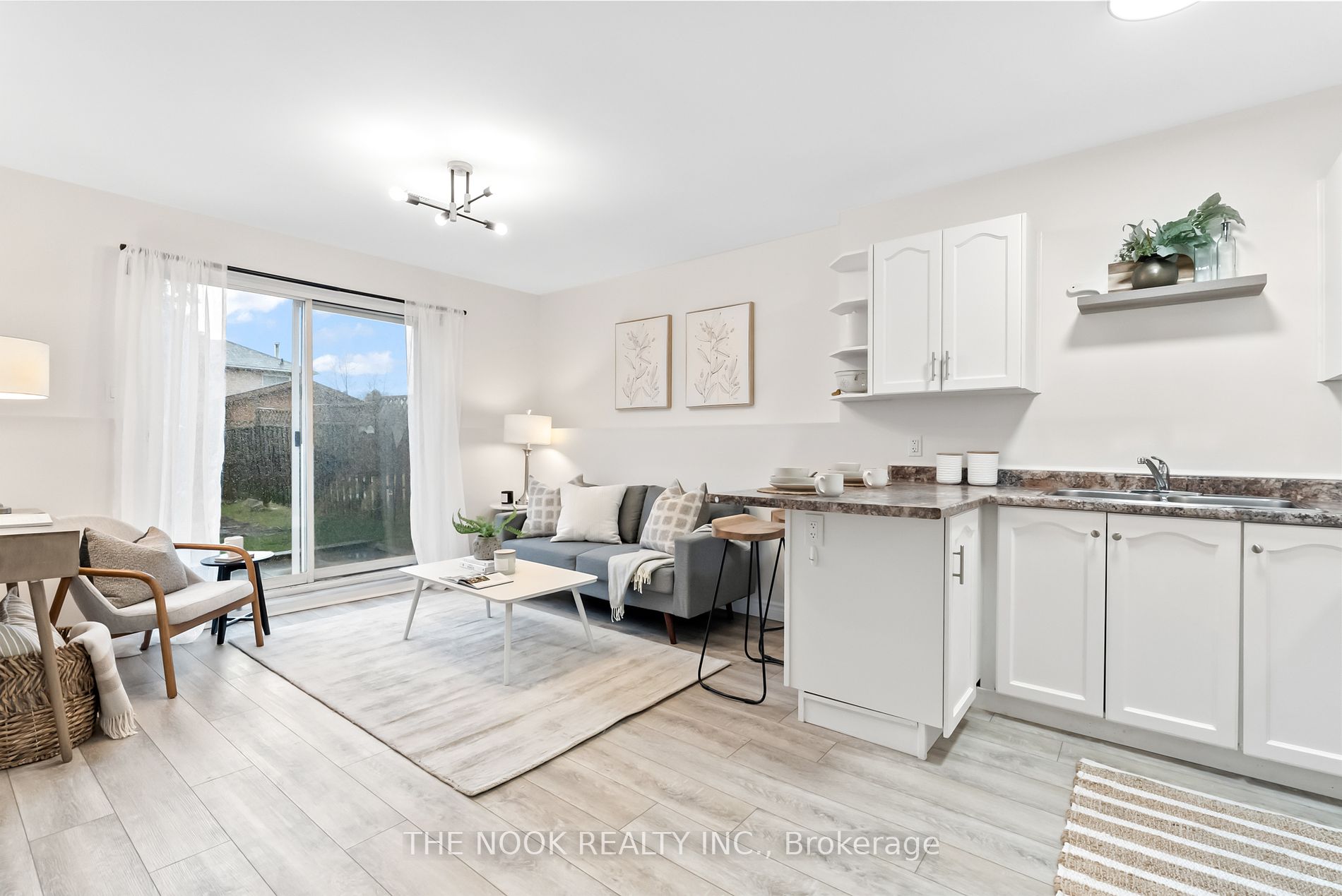 42 Glanville Cres