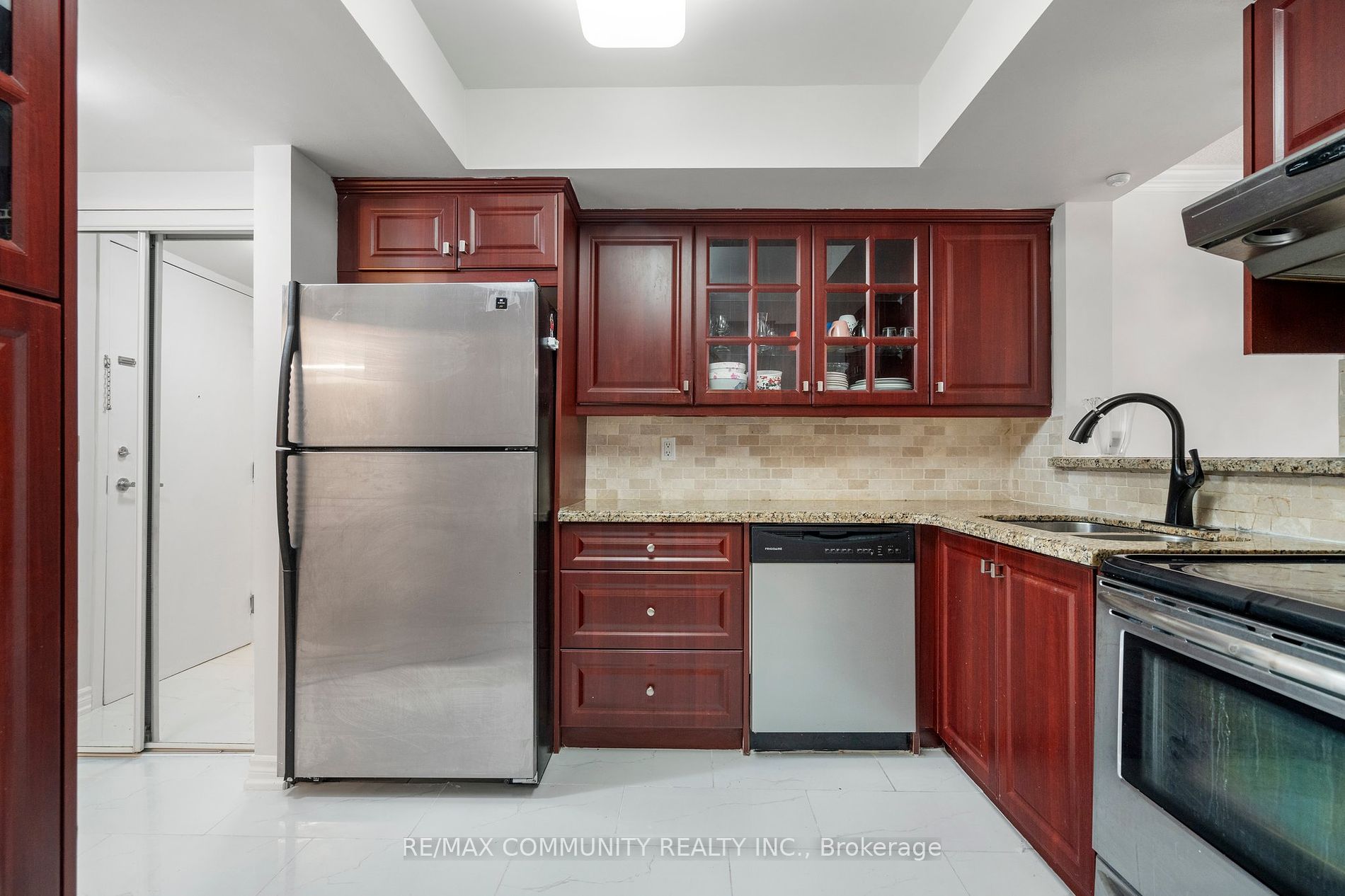 1881 Mcnicoll Avenue, #515